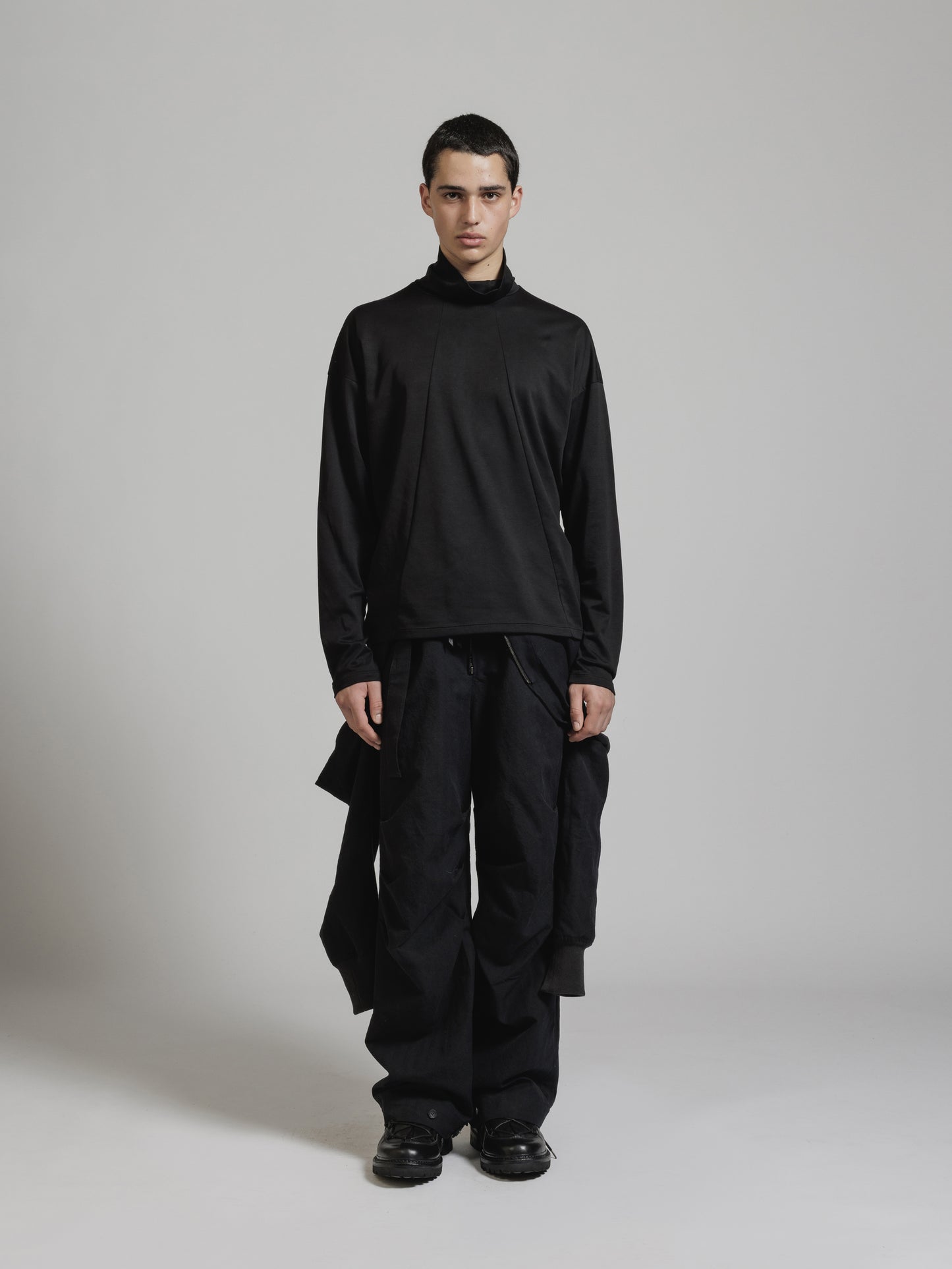 
                  
                    COTTON SMOOTH TURTLENECK L/S
                  
                