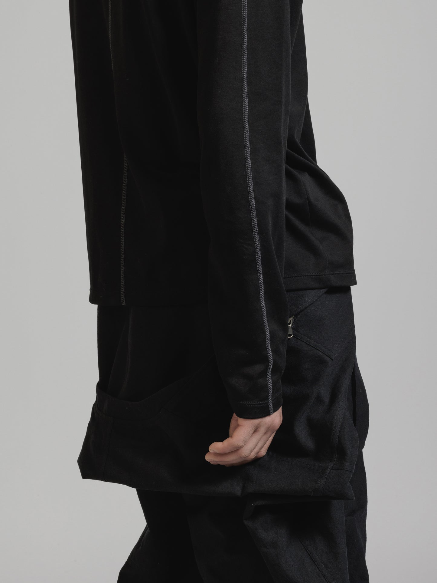 
                  
                    COTTON SMOOTH TURTLENECK L/S
                  
                
