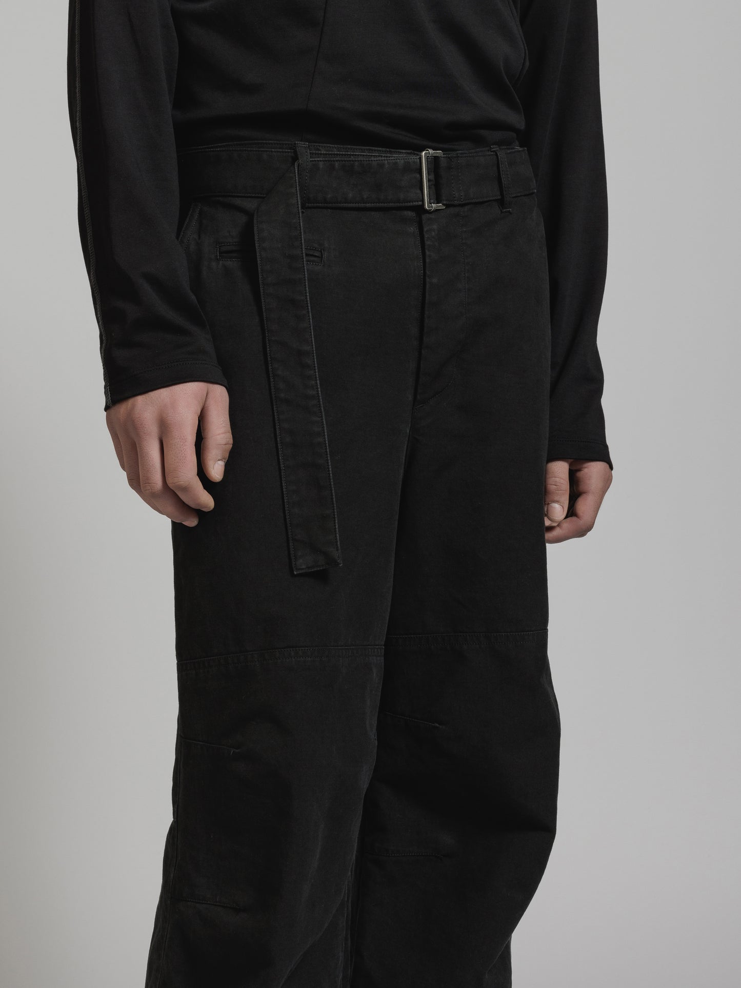 
                  
                    GARMENT DYE COTTON WIDE PANTS
                  
                