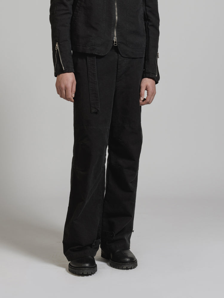 
                  
                    GARMENT DYE COTTON WIDE PANTS
                  
                