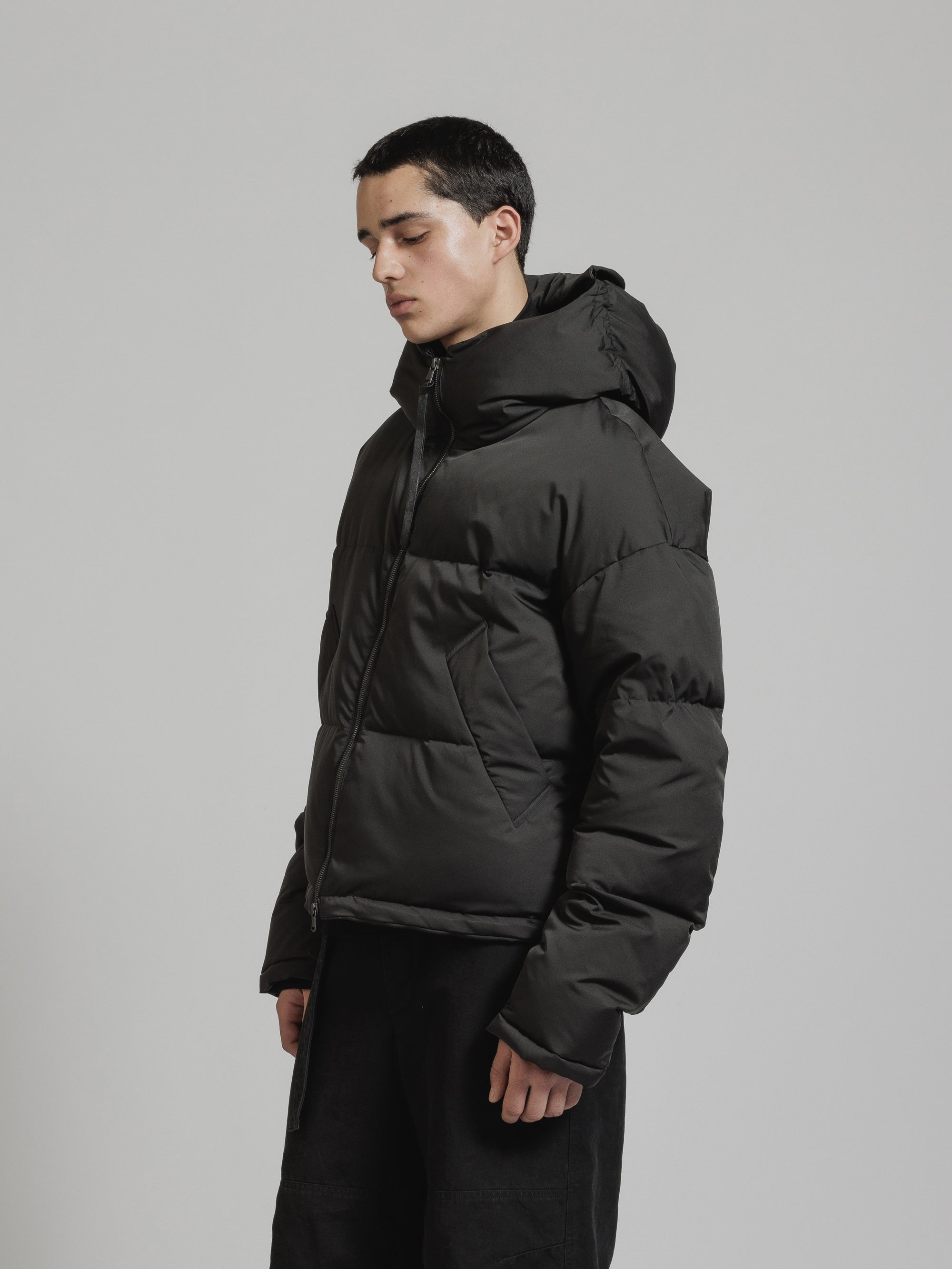 【 美品 】The Virgnia ダウン 美品 】The Virgnia ダウン