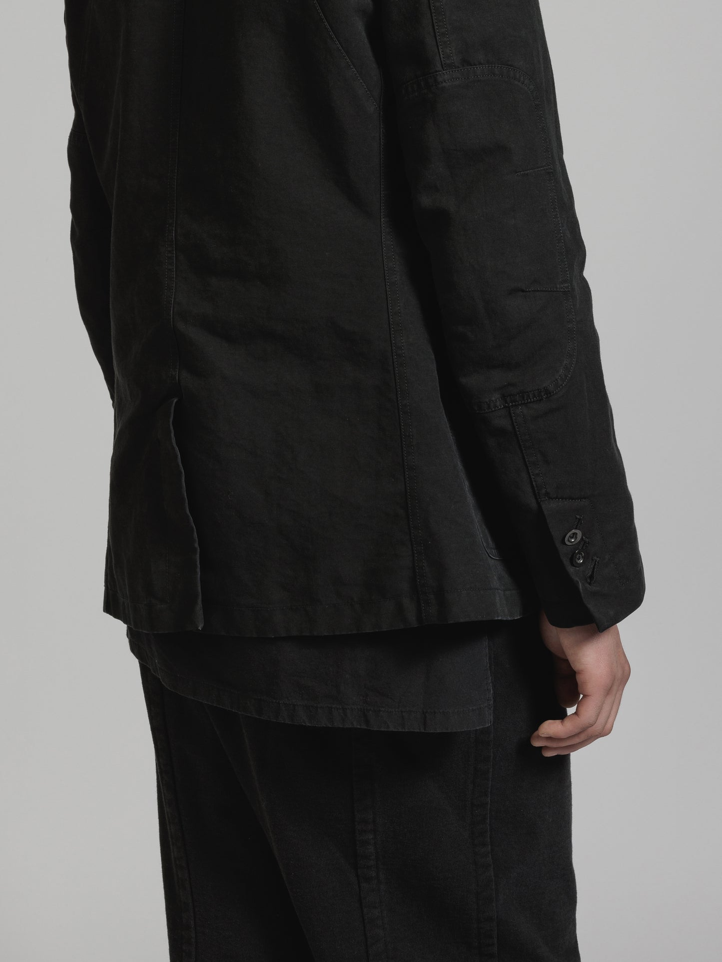 
                  
                    GARMENT DYE COTTON COLLARLESS BLAZER
                  
                