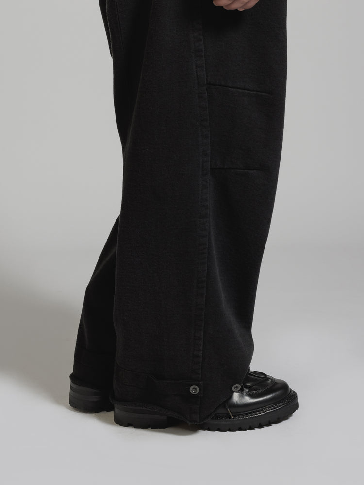 
                  
                    GARMENT DYE HEAVY JERSEY WIDE SWEAT PANTS
                  
                