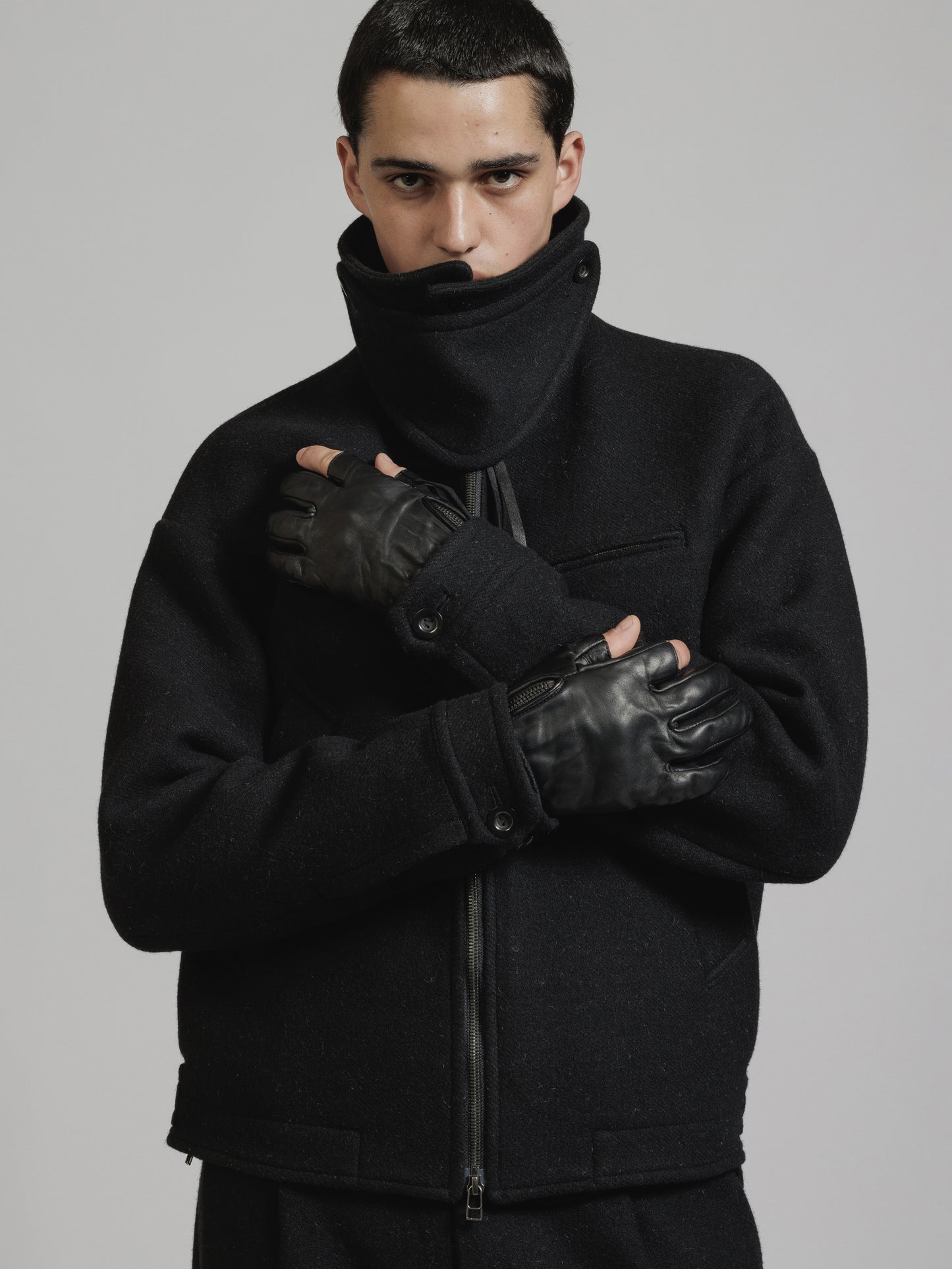 
                  
                    × D.HYGEN LAYERED LEATHER GLOVES
                  
                