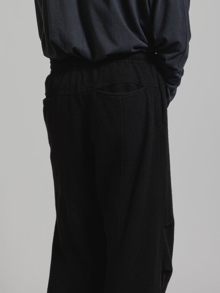 
                  
                    OBJECT DYE WOOL WIDE PANTS
                  
                