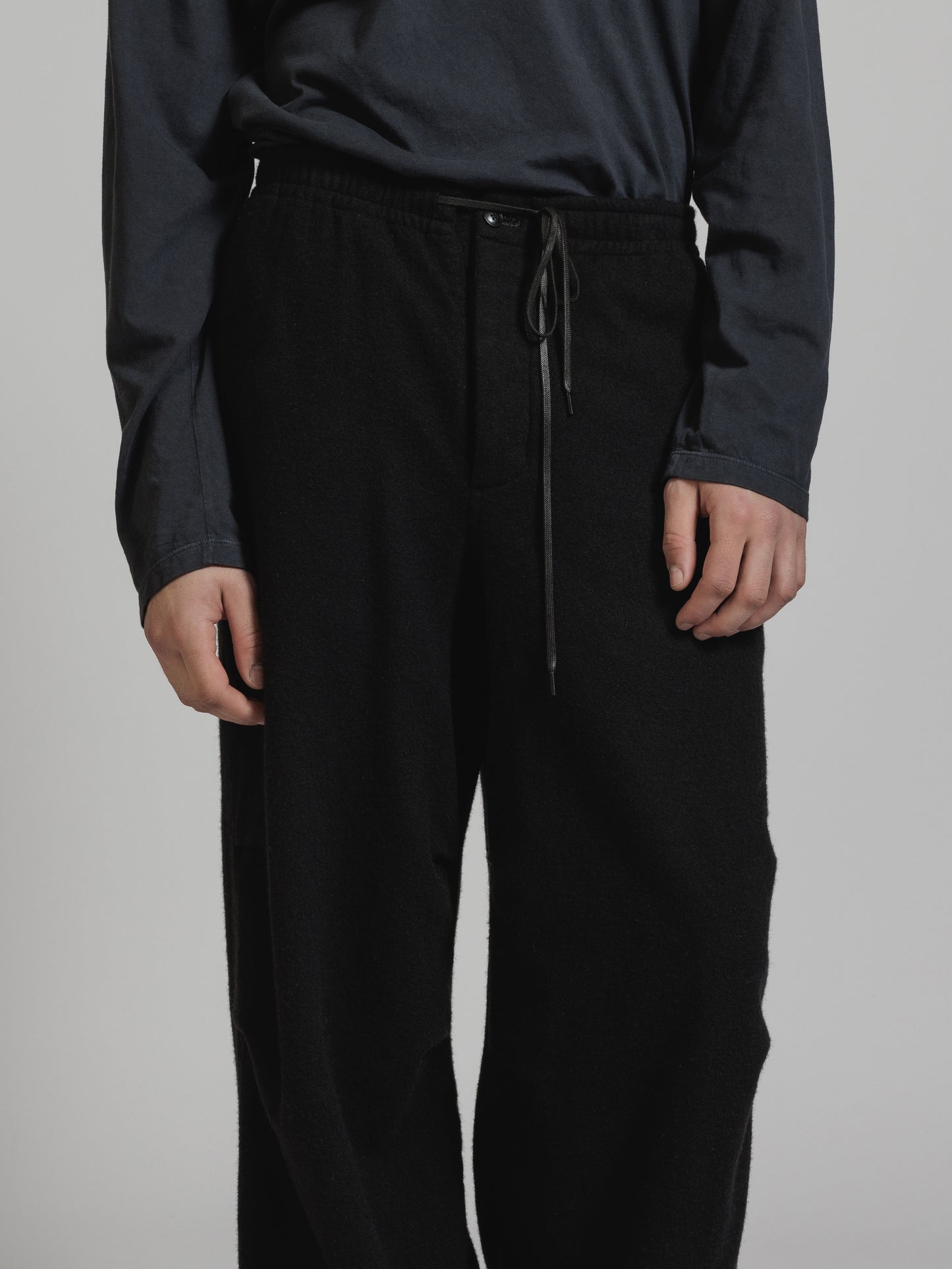 
                  
                    OBJECT DYE WOOL WIDE PANTS
                  
                