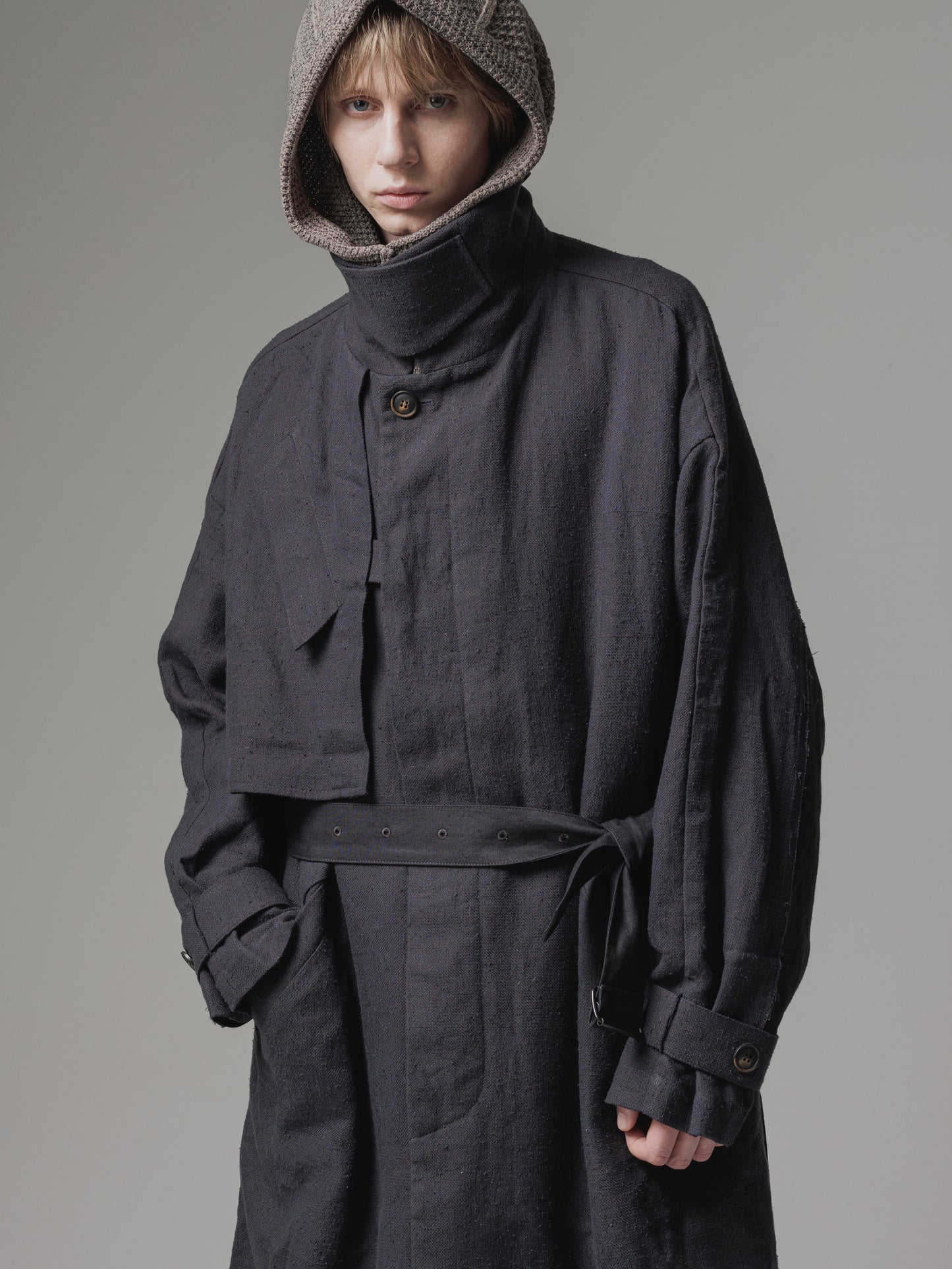 
                  
                    [ISO] linen/silk check coat
                  
                