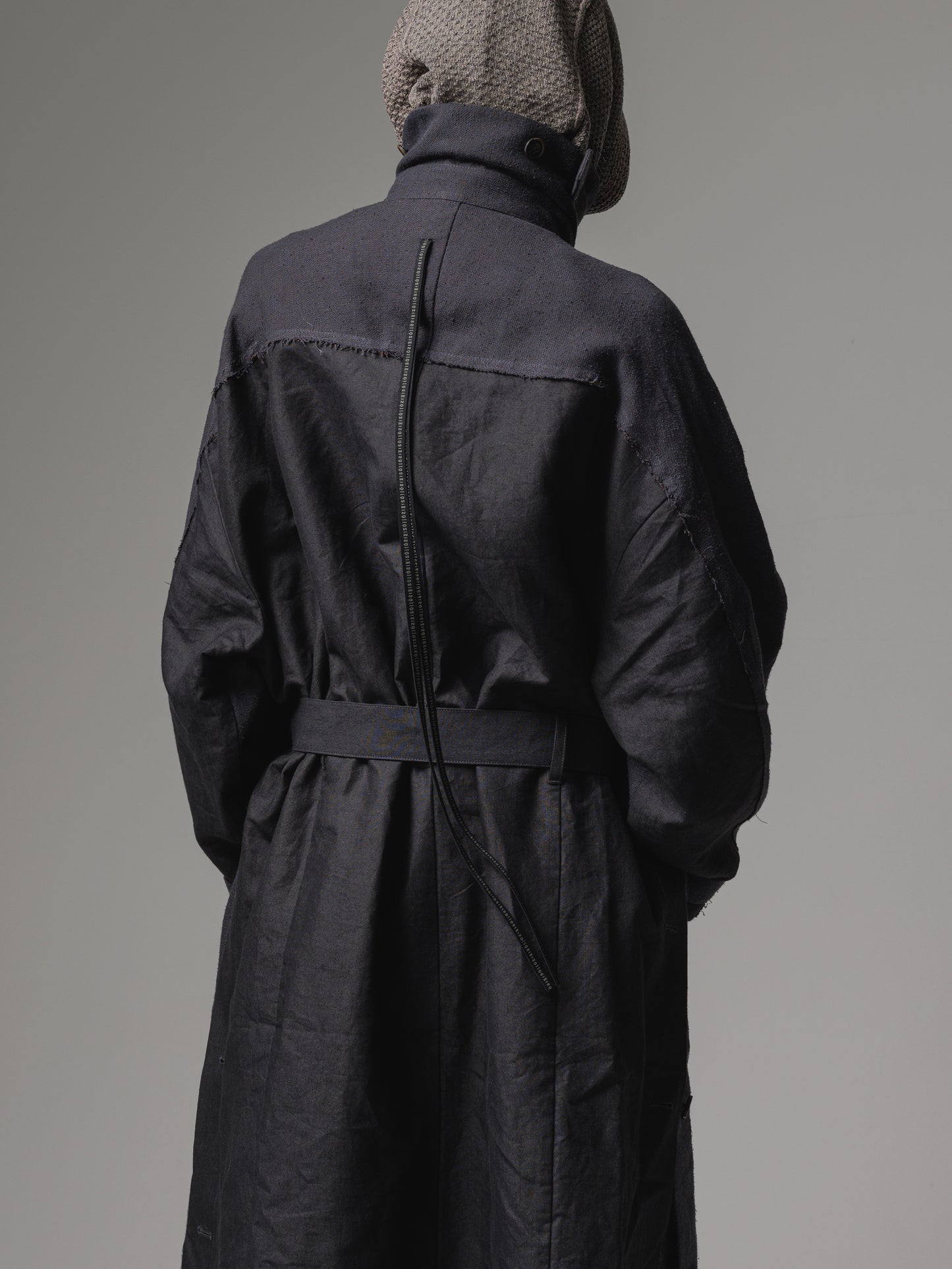 
                  
                    [ISO] linen/silk check coat
                  
                