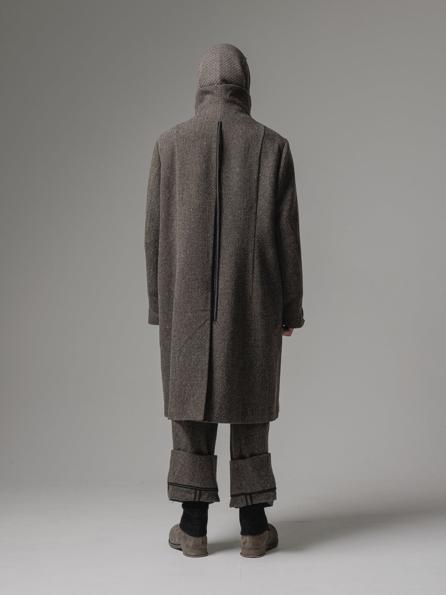 
                  
                    [ISO] shetland wool high neck coat
                  
                