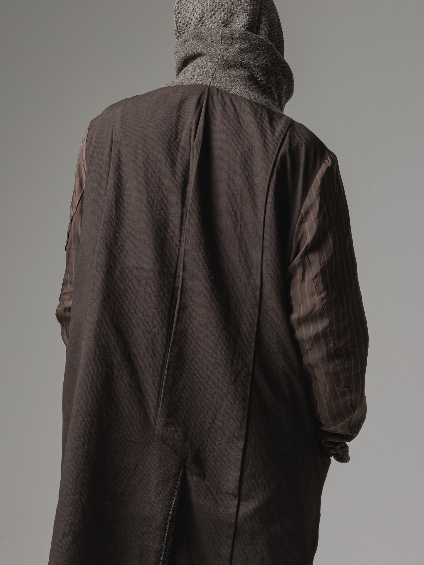 
                  
                    [ISO] shetland wool high neck coat
                  
                