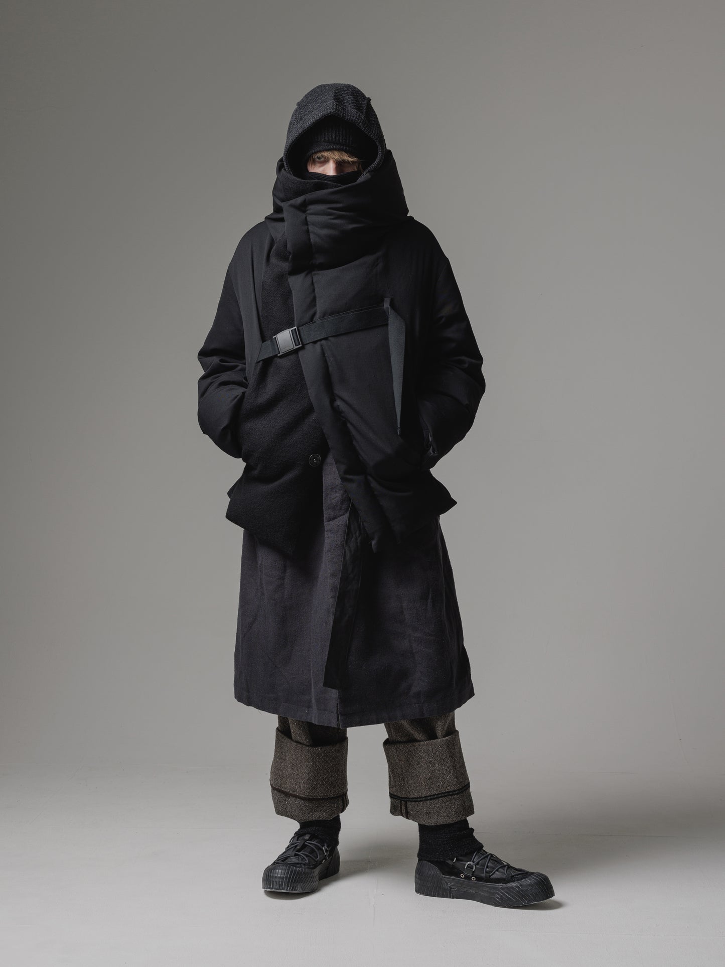 
                  
                    [ISO] linen/silk check coat
                  
                