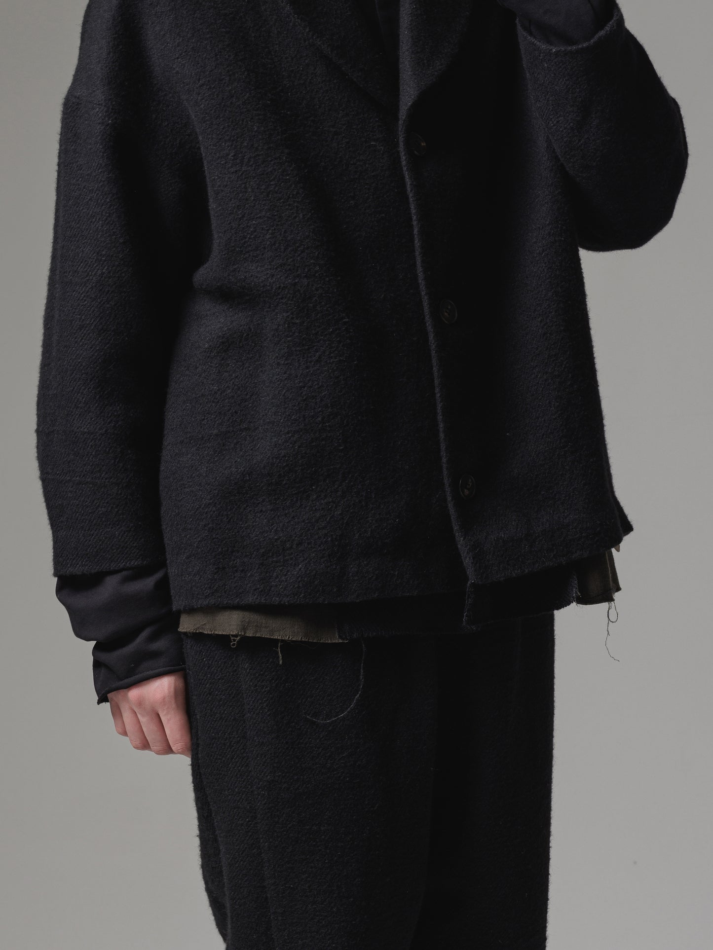 
                  
                    [ISO] camel hair/linen jacket
                  
                