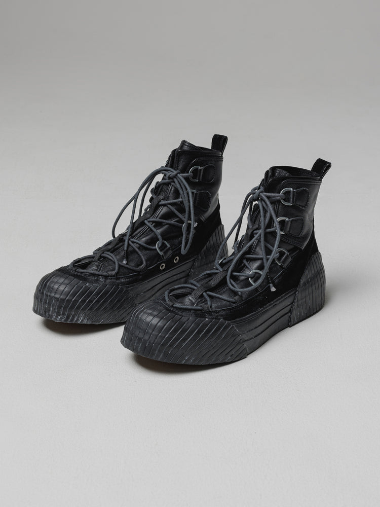 
                  
                    [ISO] sheep leather sneakers
                  
                