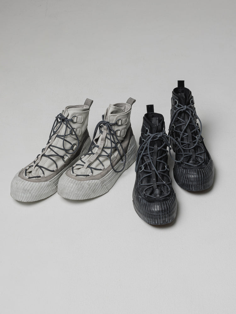 
                  
                    [ISO] sheep leather sneakers
                  
                