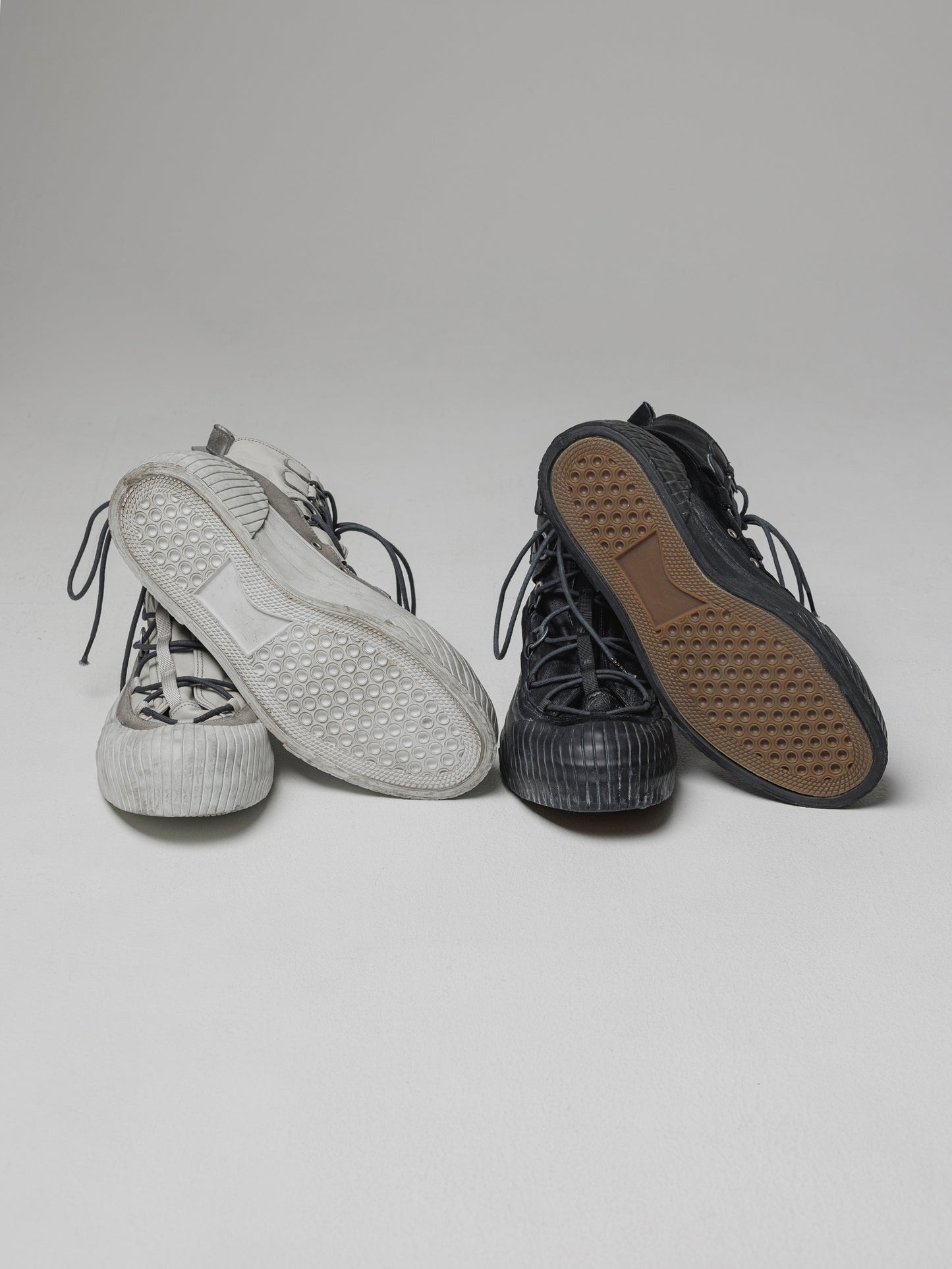 
                  
                    [ISO] sheep leather sneakers
                  
                