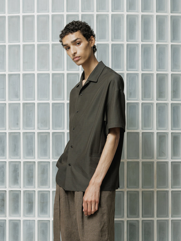 
                  
                    [ISO] Short Sleeve Shirt
                  
                