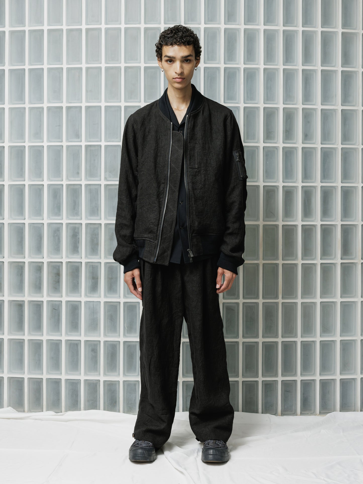 
                  
                    [ISO] Linen Bomber Jacket
                  
                