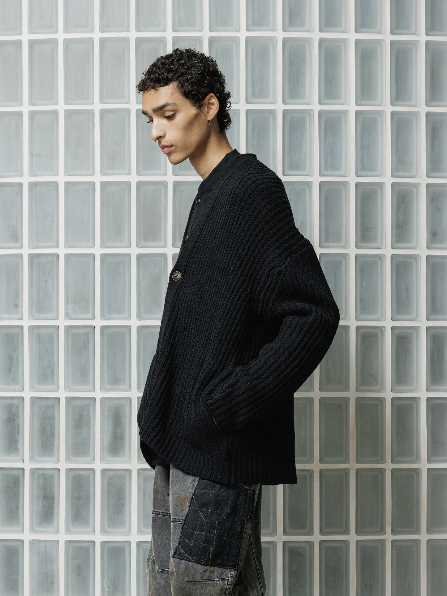 
                  
                    [ISO] Knit Cardigan
                  
                