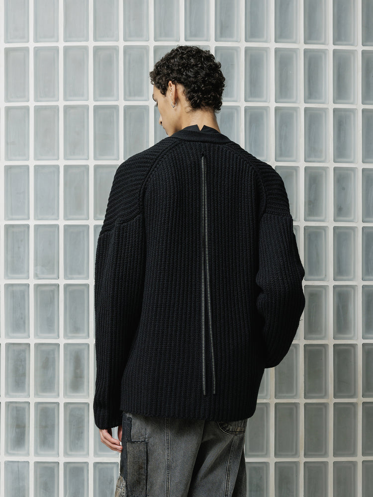 
                  
                    [ISO] Knit Cardigan
                  
                