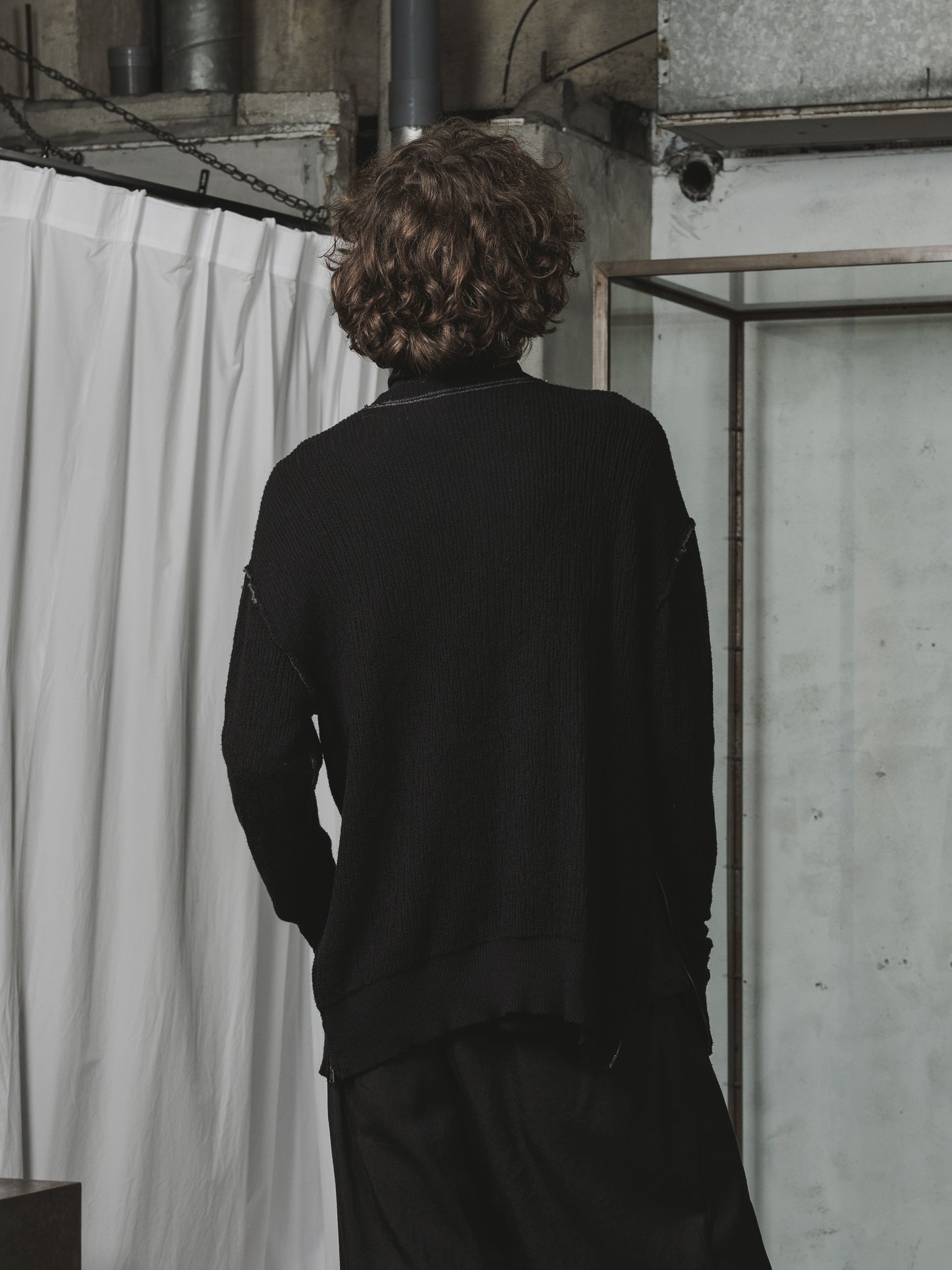 
                  
                    COTTON/CASHMERE CARDIGAN
                  
                
