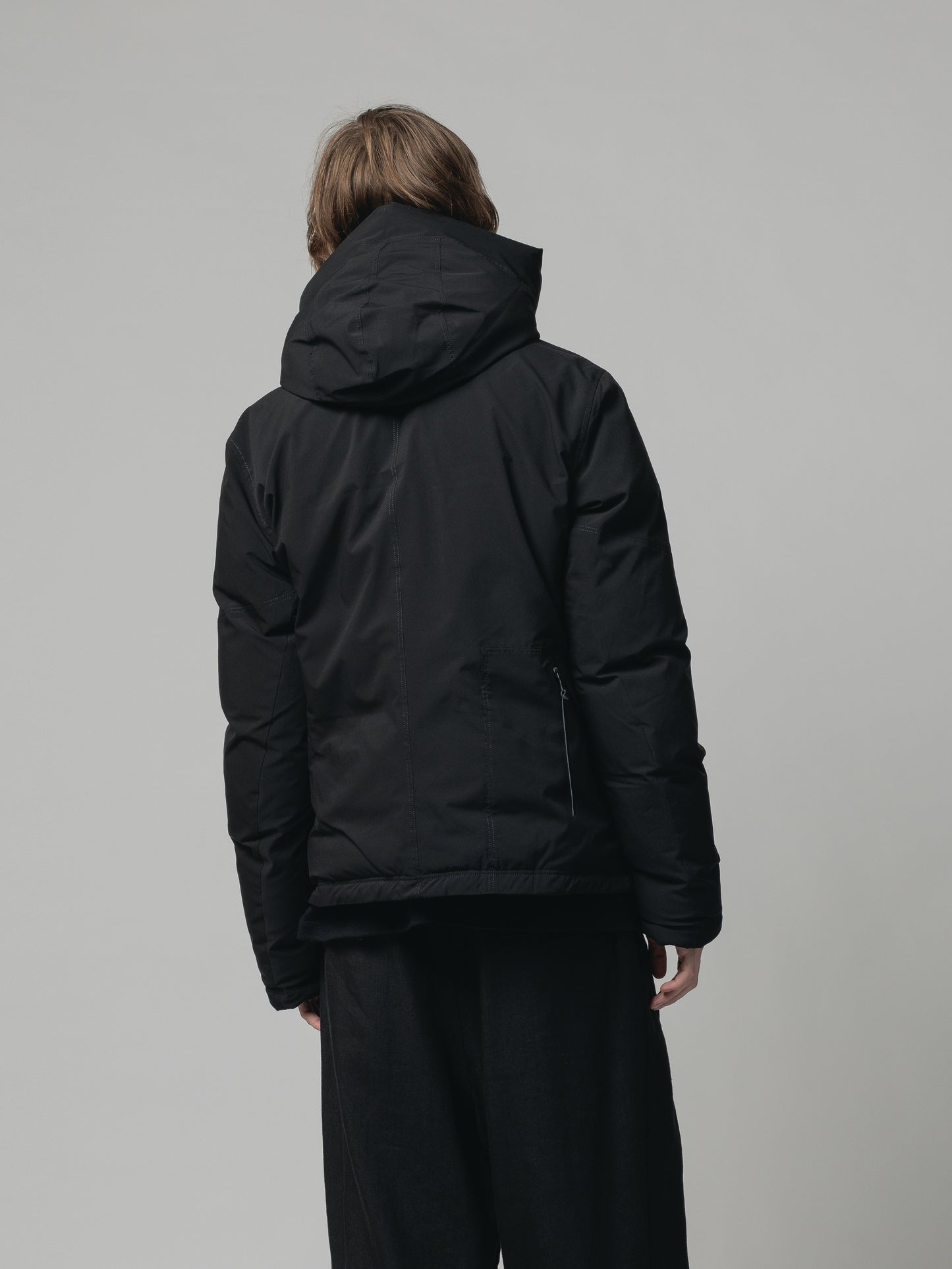 
                  
                    EXCLUSIVE HOODED DOWN JACKET
                  
                