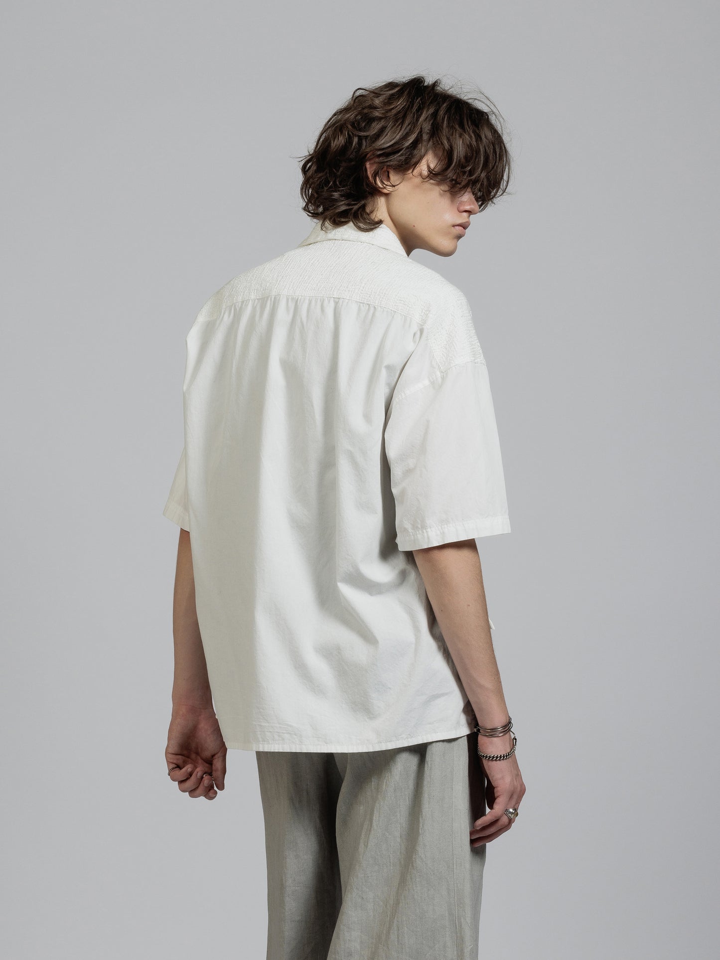 
                  
                    Embroidered cloth short sleeve shirt
                  
                