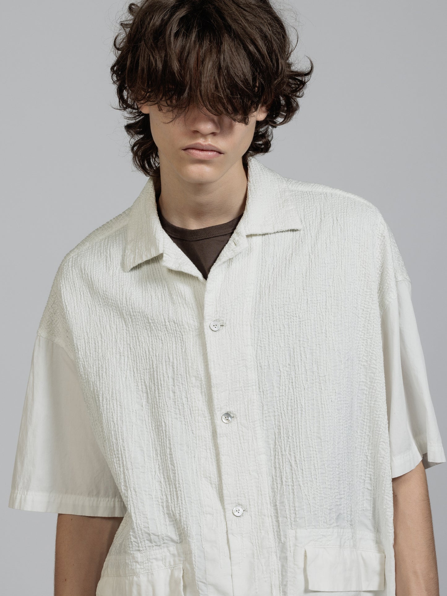 
                  
                    Embroidered cloth short sleeve shirt
                  
                