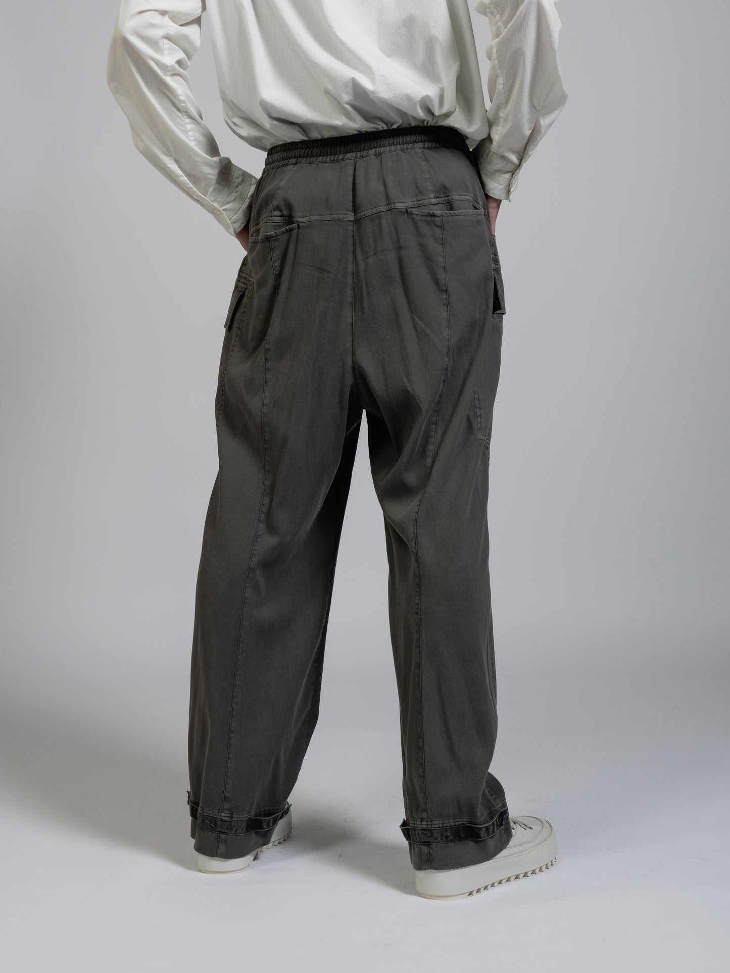 
                  
                    Twill object dyed cargo trousers
                  
                