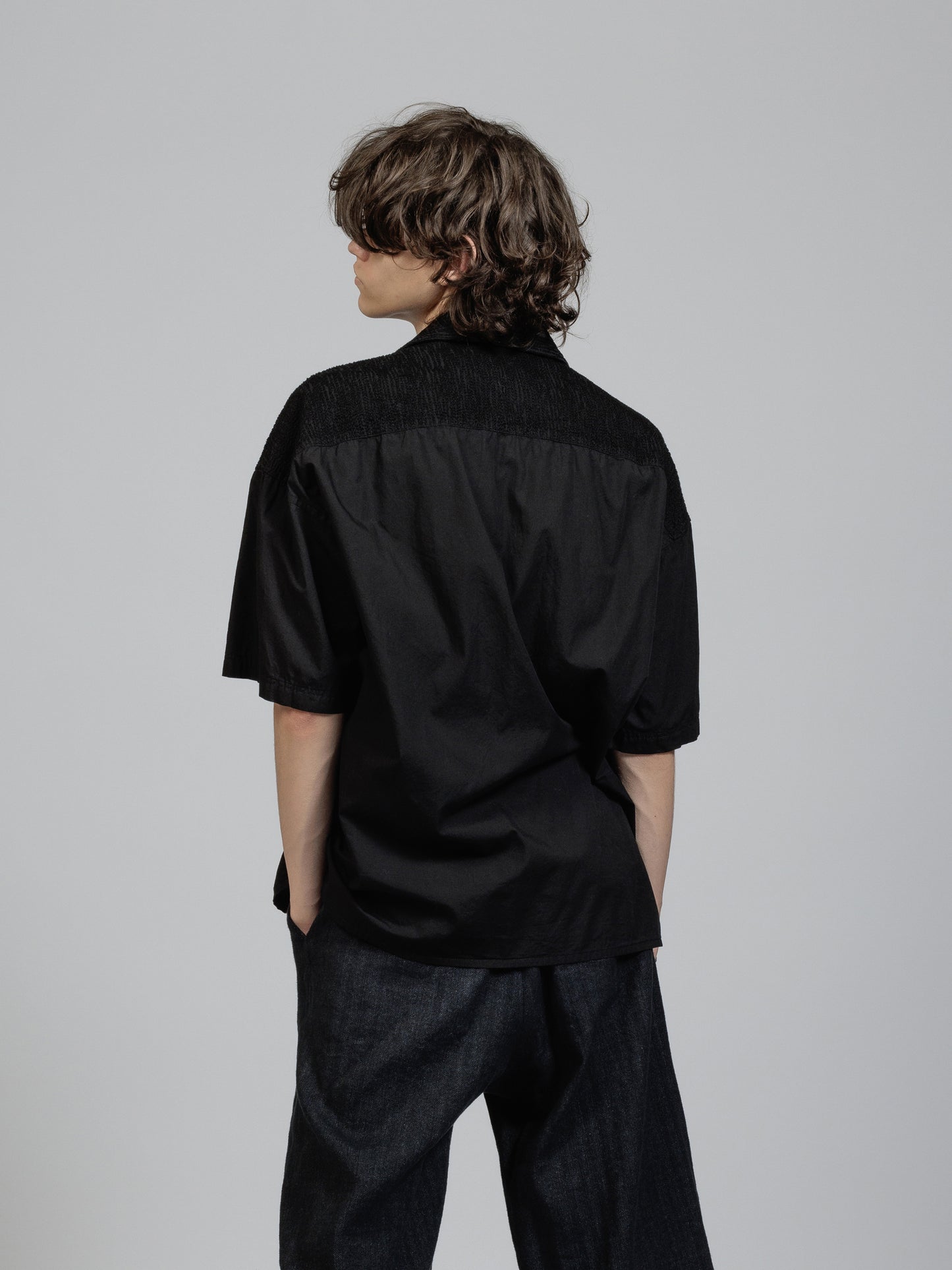 
                  
                    Embroidered cloth short sleeve shirt
                  
                