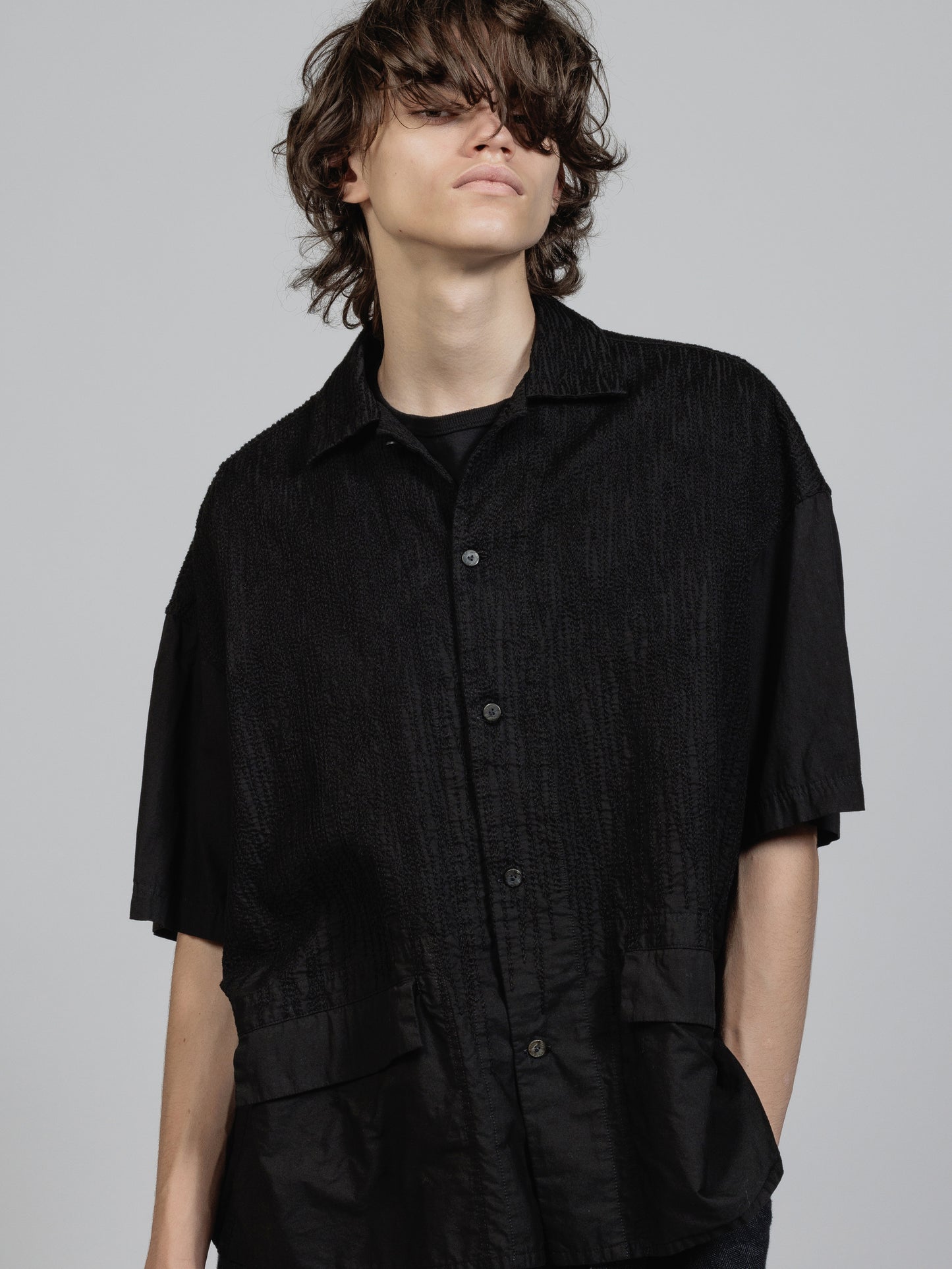 
                  
                    Embroidered cloth short sleeve shirt
                  
                