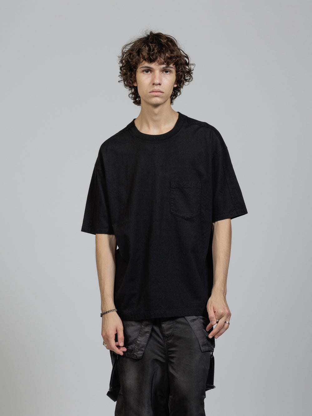 Object dyed pocket T-shirt