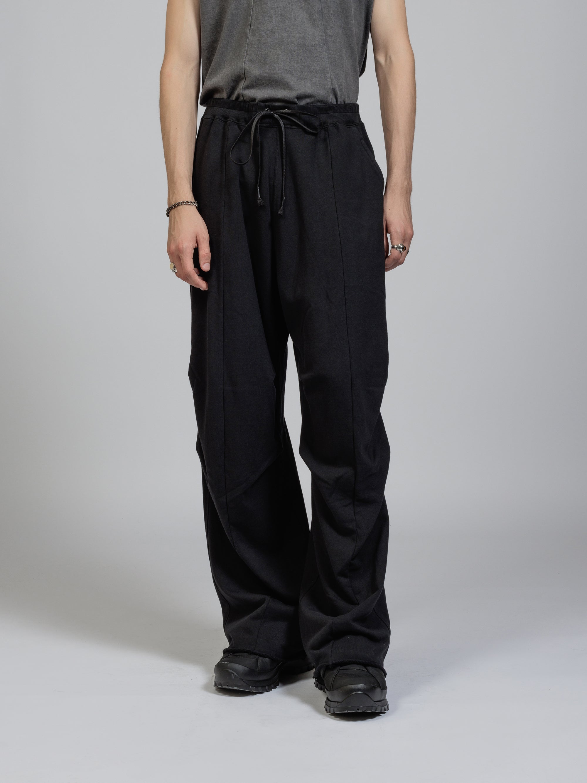 THE VIRIDI-ANNE（ザ ヴィリディアン） TVA 25SS Sweat wide pants（裏