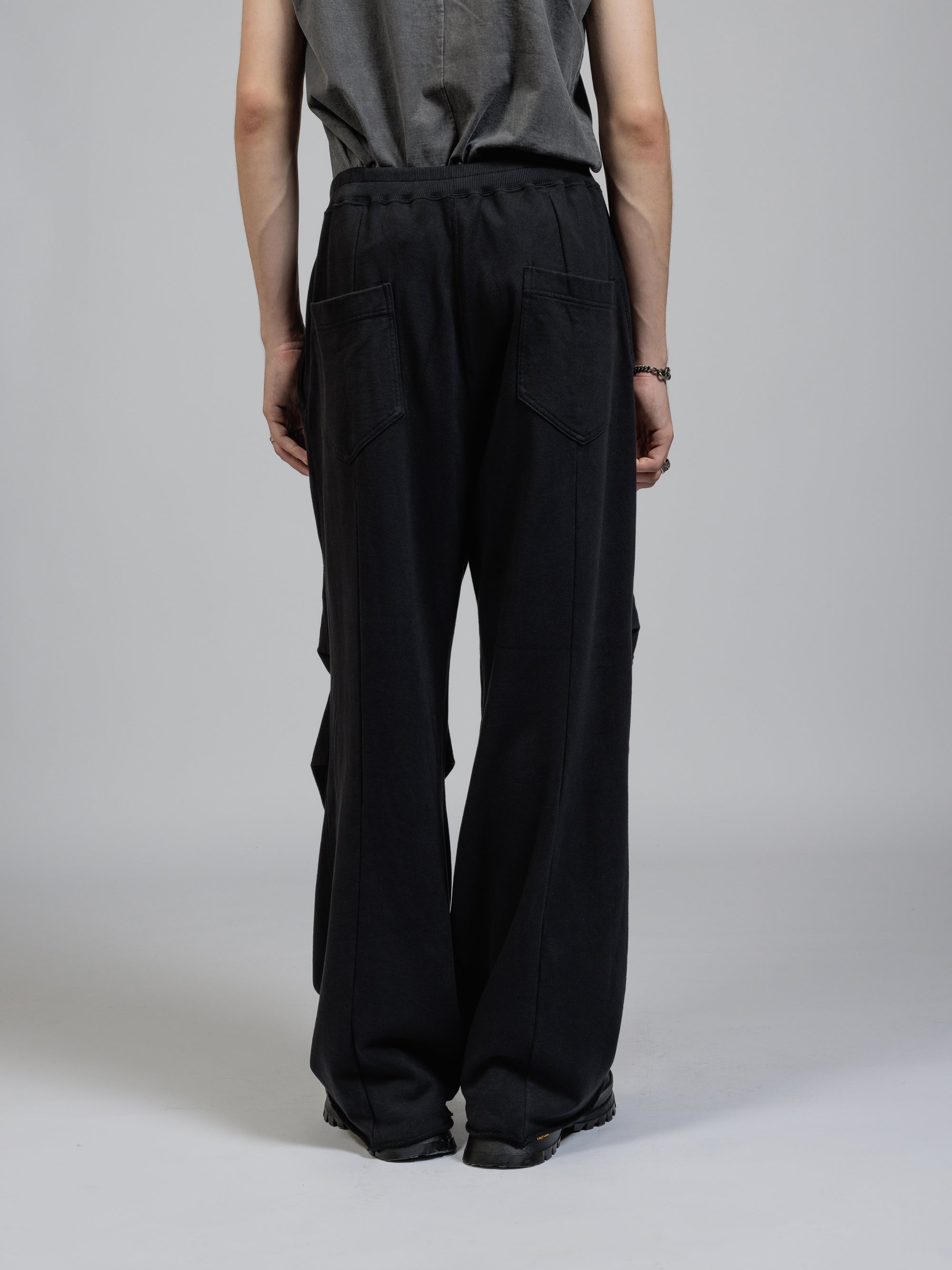 THE VIRIDI-ANNE（ザ ヴィリディアン） TVA 25SS Sweat wide pants（裏