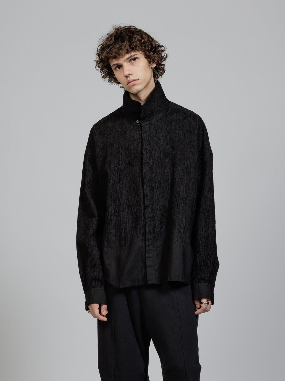 Embroidered cloth high-necked shirt