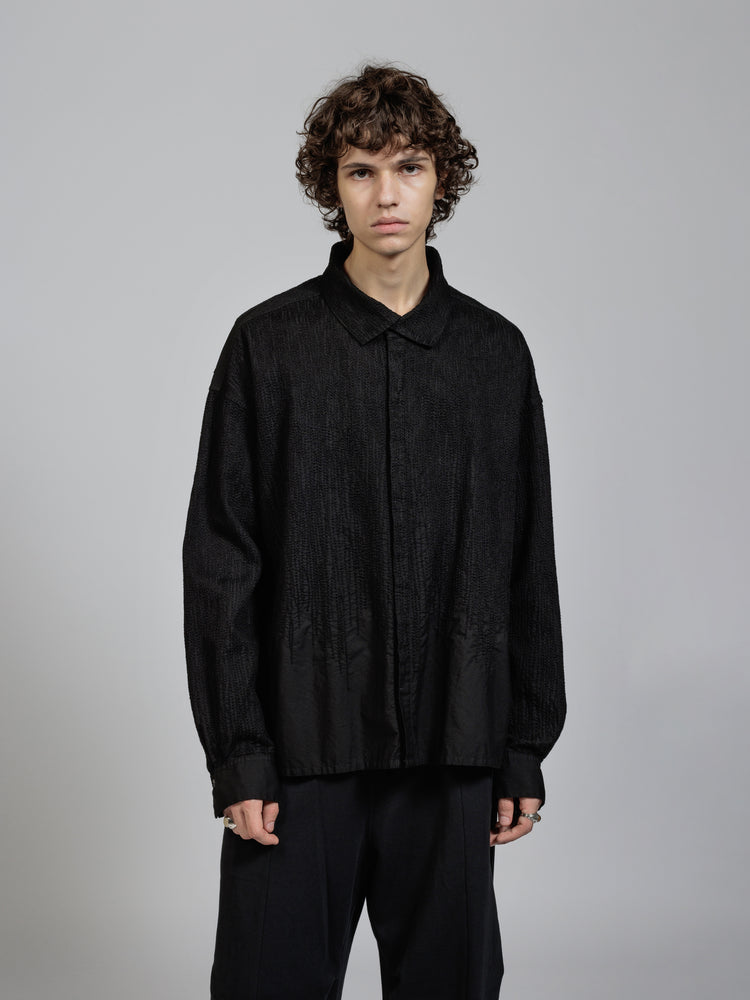 
                  
                    Embroidered cloth high-necked shirt
                  
                