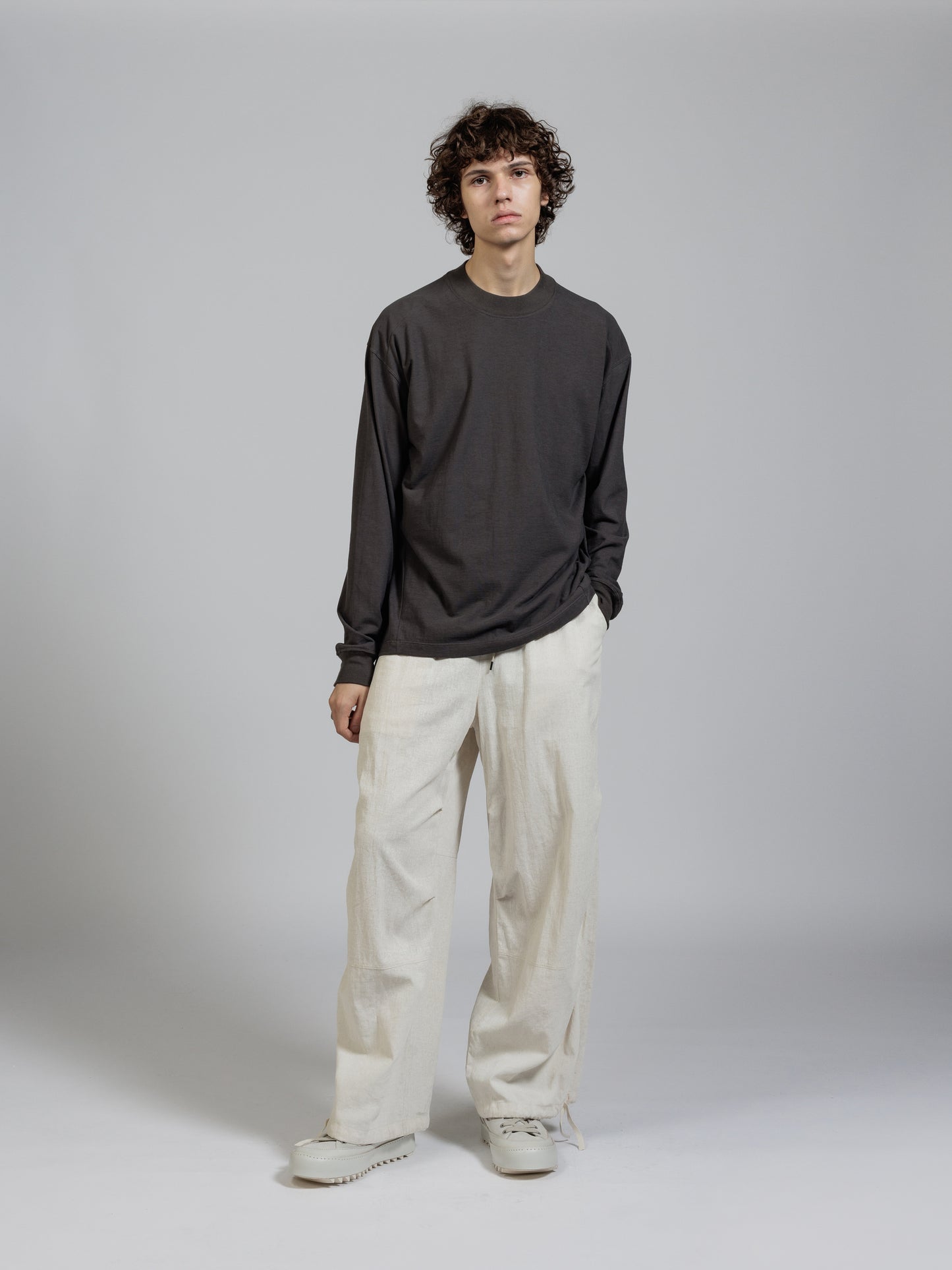 
                  
                    Cotton jersey L/S T-shirt
                  
                