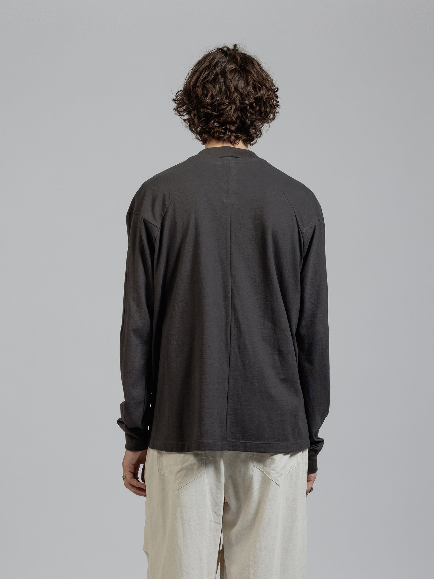 
                  
                    Cotton jersey L/S T-shirt
                  
                