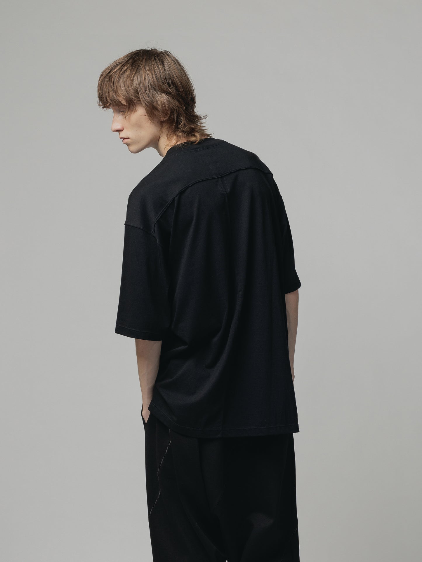 
                  
                    COTTON JERSEY POCKET T-SHIRT
                  
                