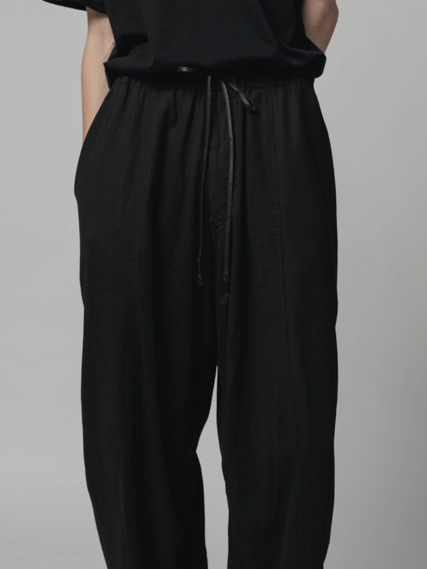 
                  
                    COTTON WIDE PANTS
                  
                