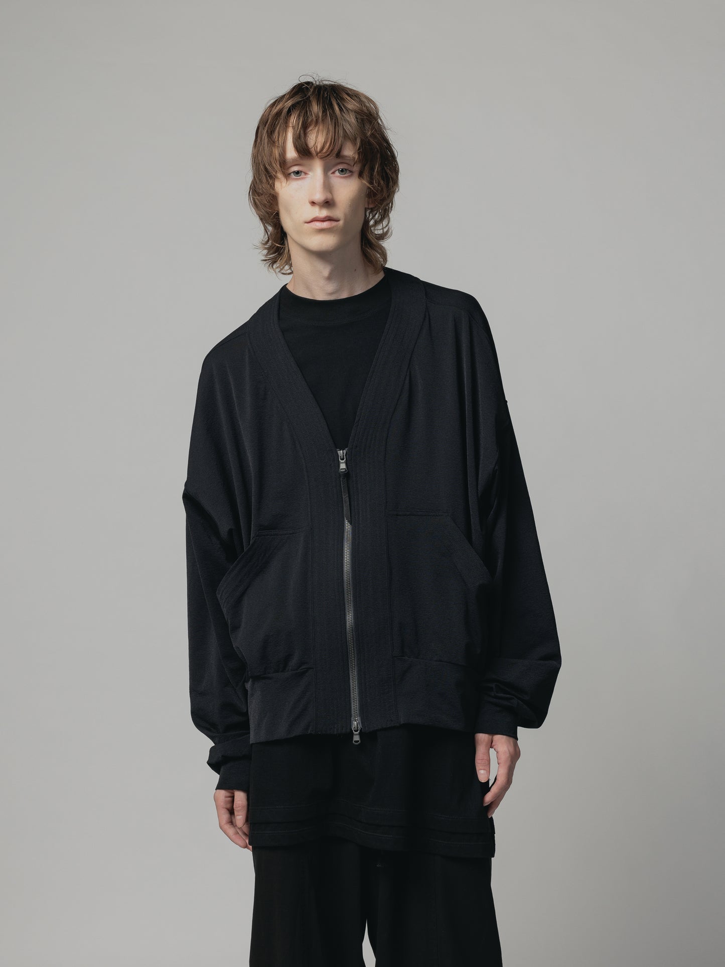 
                  
                    NYLON SMOOTH ZIP-UP CARDIGAN
                  
                