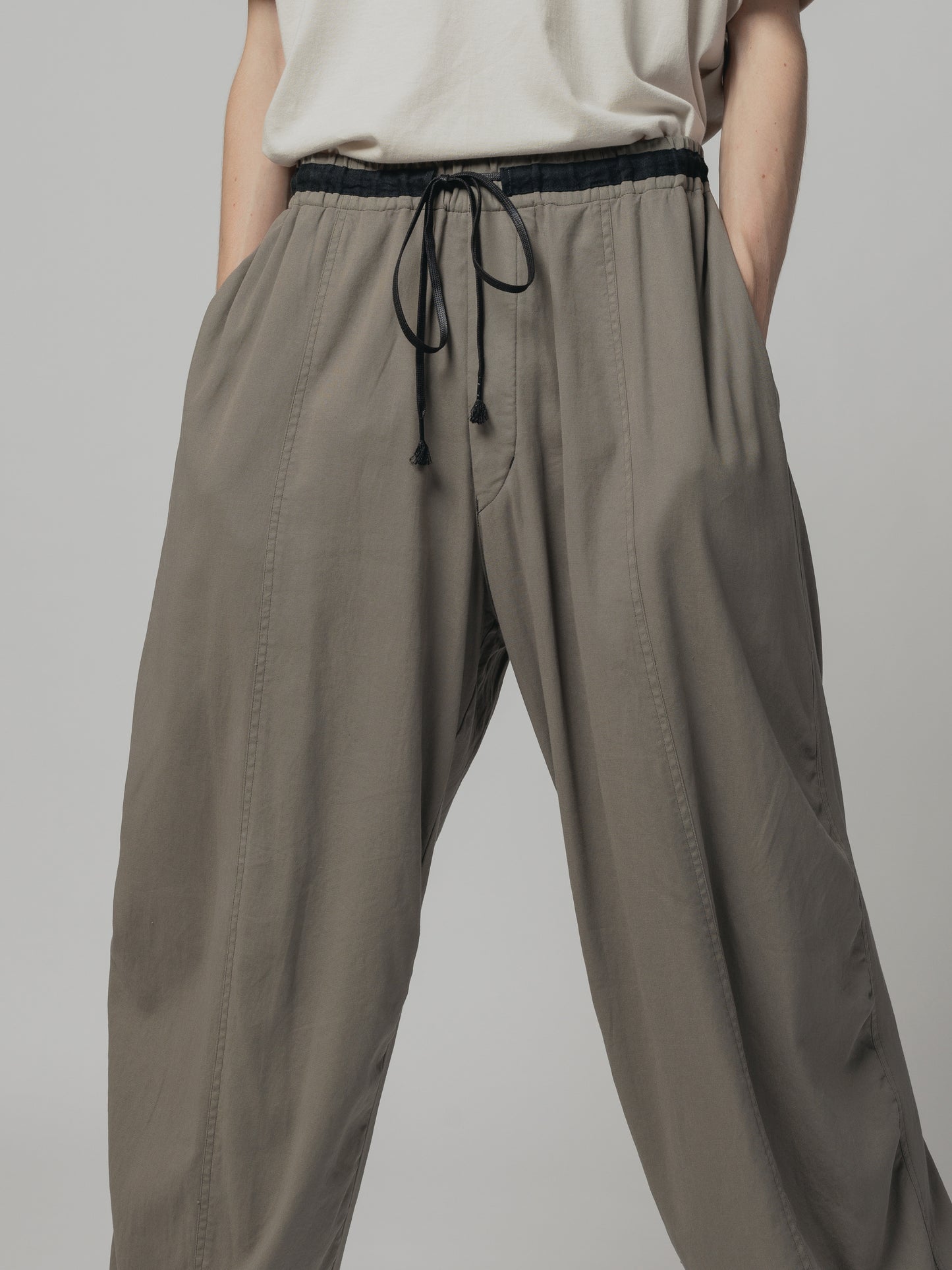 
                  
                    COTTON WIDE PANTS
                  
                