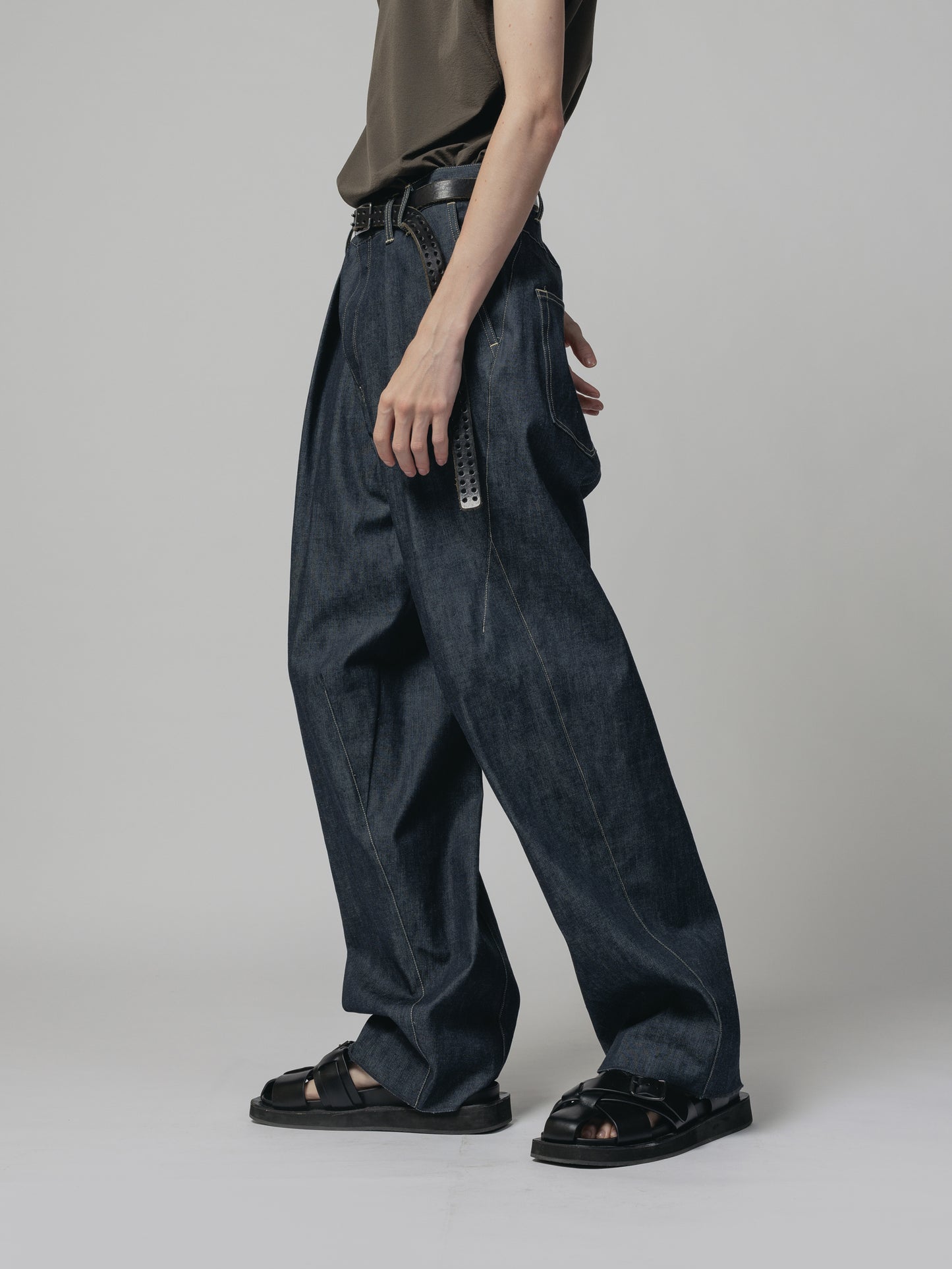 
                  
                    DENIM WIDE PANTS
                  
                