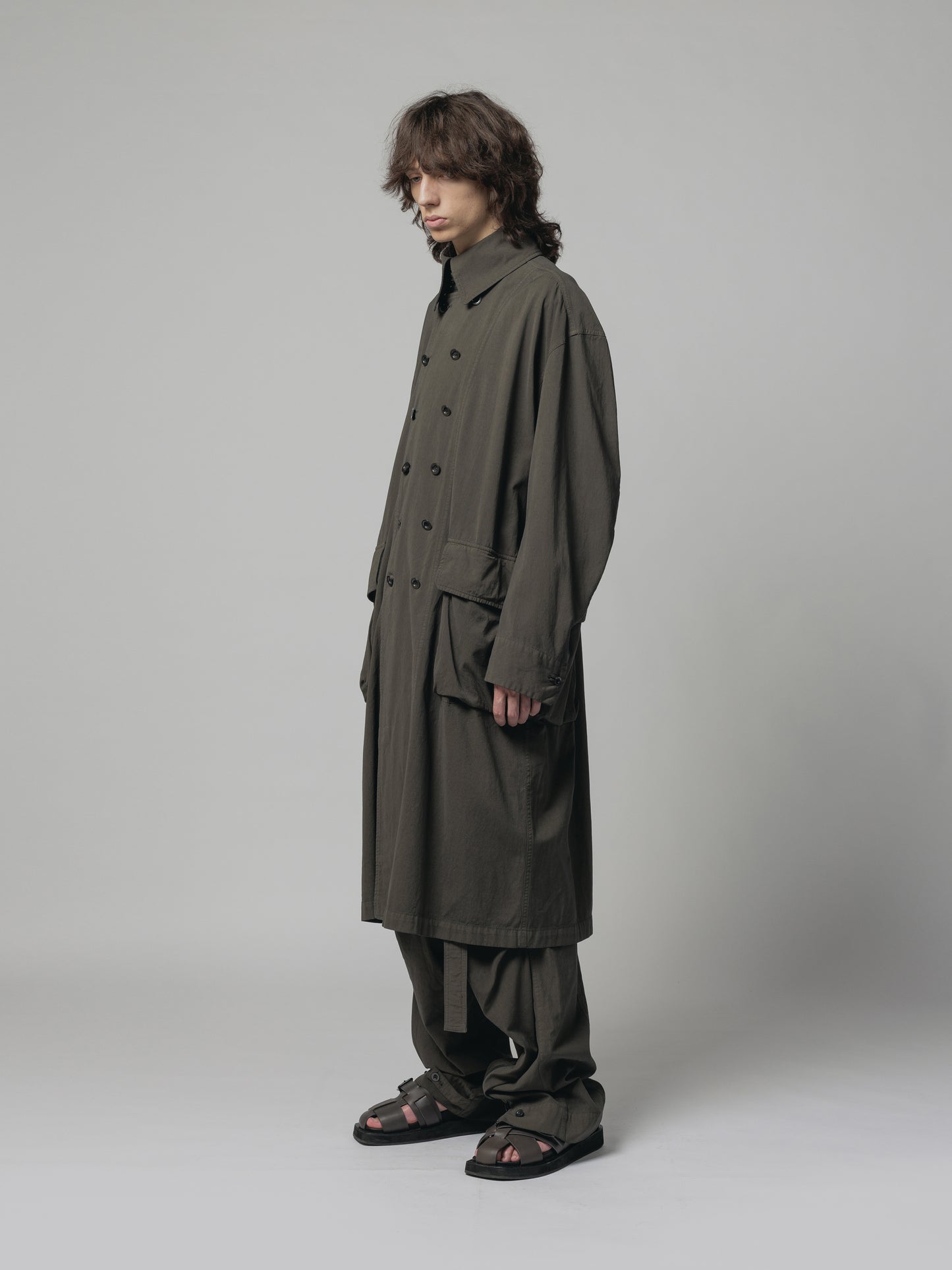 
                  
                    DRY COTTON COAT
                  
                