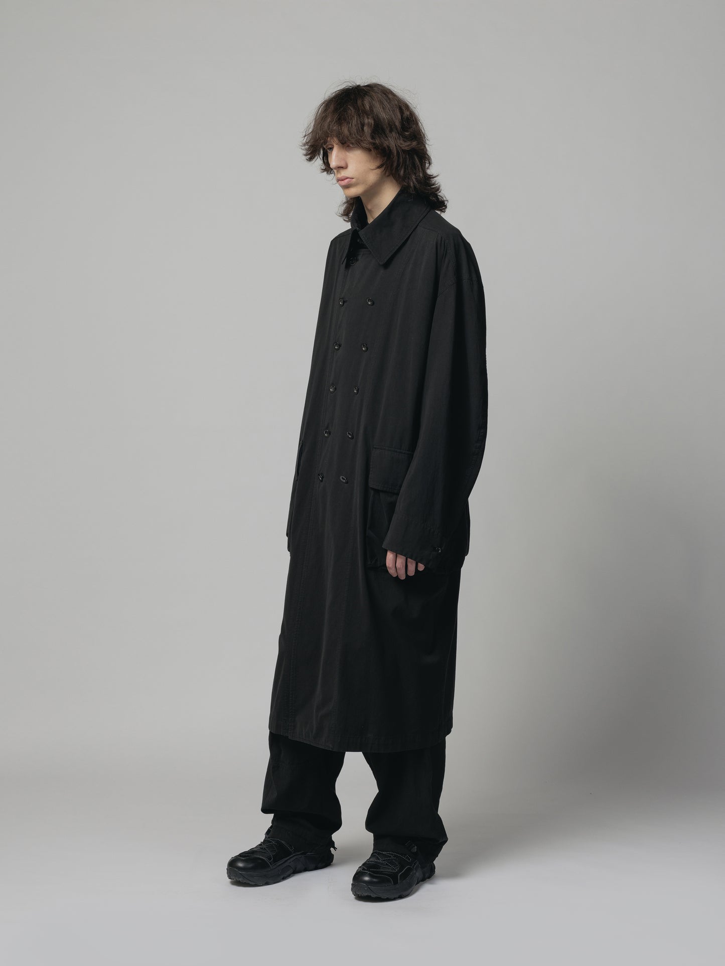 
                  
                    DRY COTTON COAT
                  
                