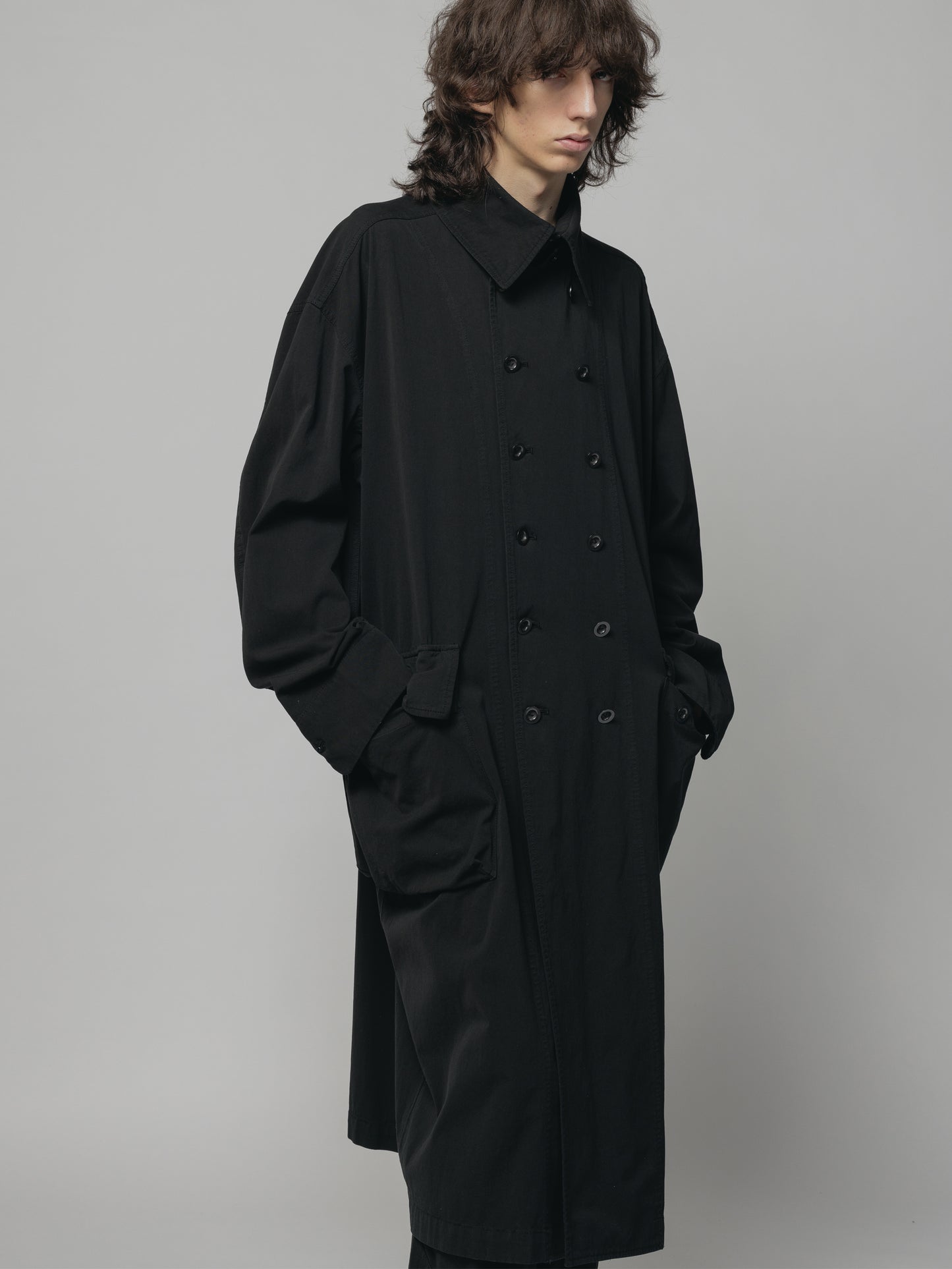 
                  
                    DRY COTTON COAT
                  
                