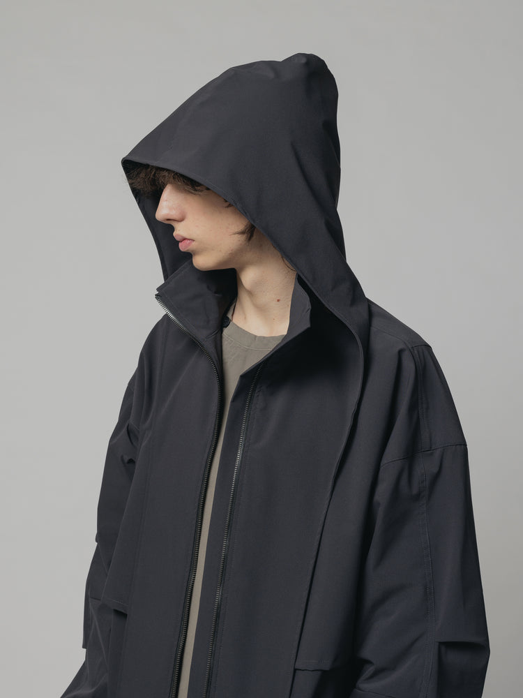 
                  
                    WATER-REPELLENT HOODED JKT
                  
                