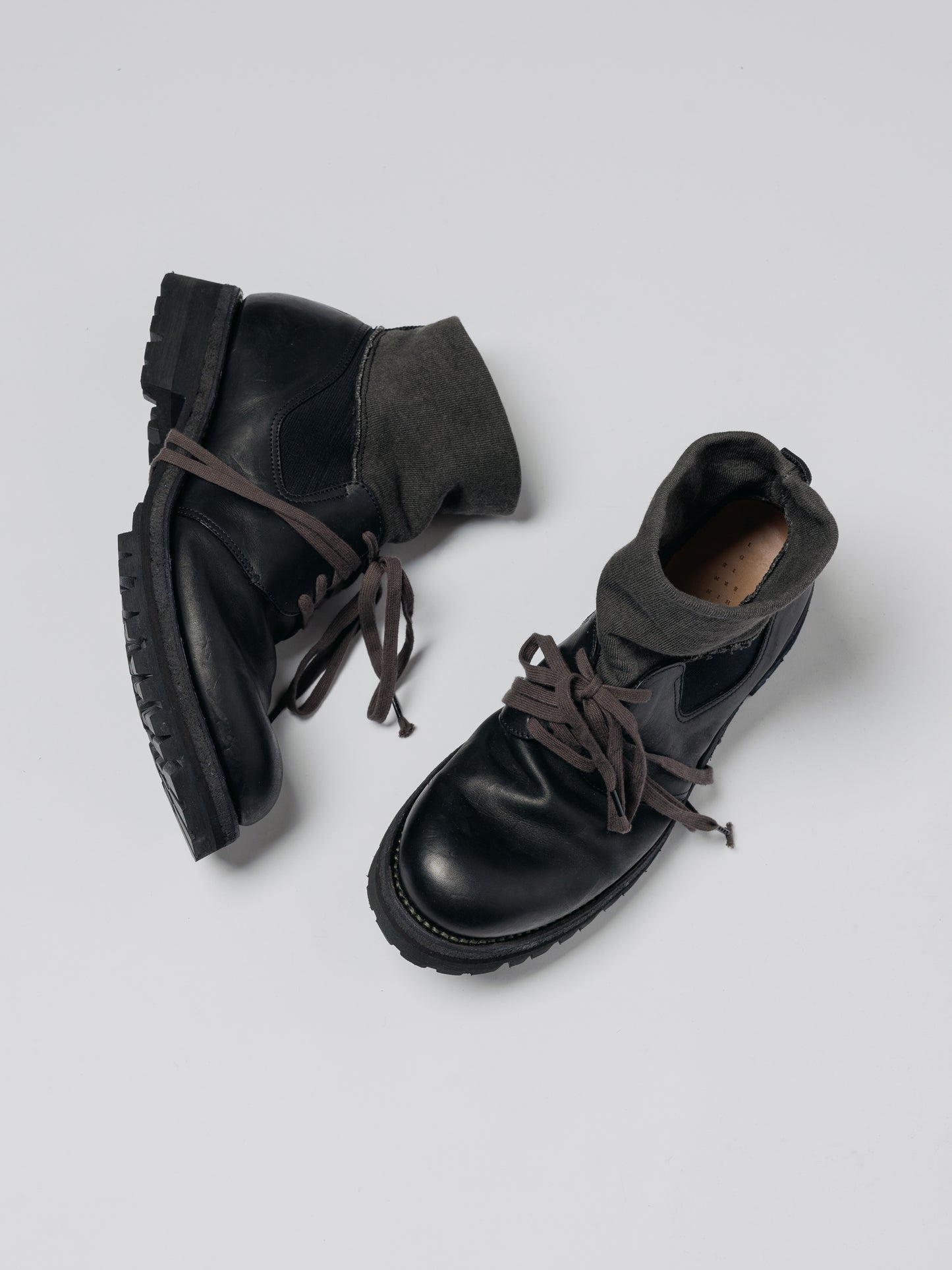 
                  
                    COTTON RIB DERBY SHOES
                  
                