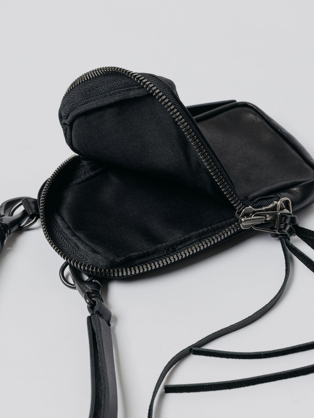 THE VIRIDI-ANNE （ザ ヴィリディアン）TVA 23FW LEATHER NECK
