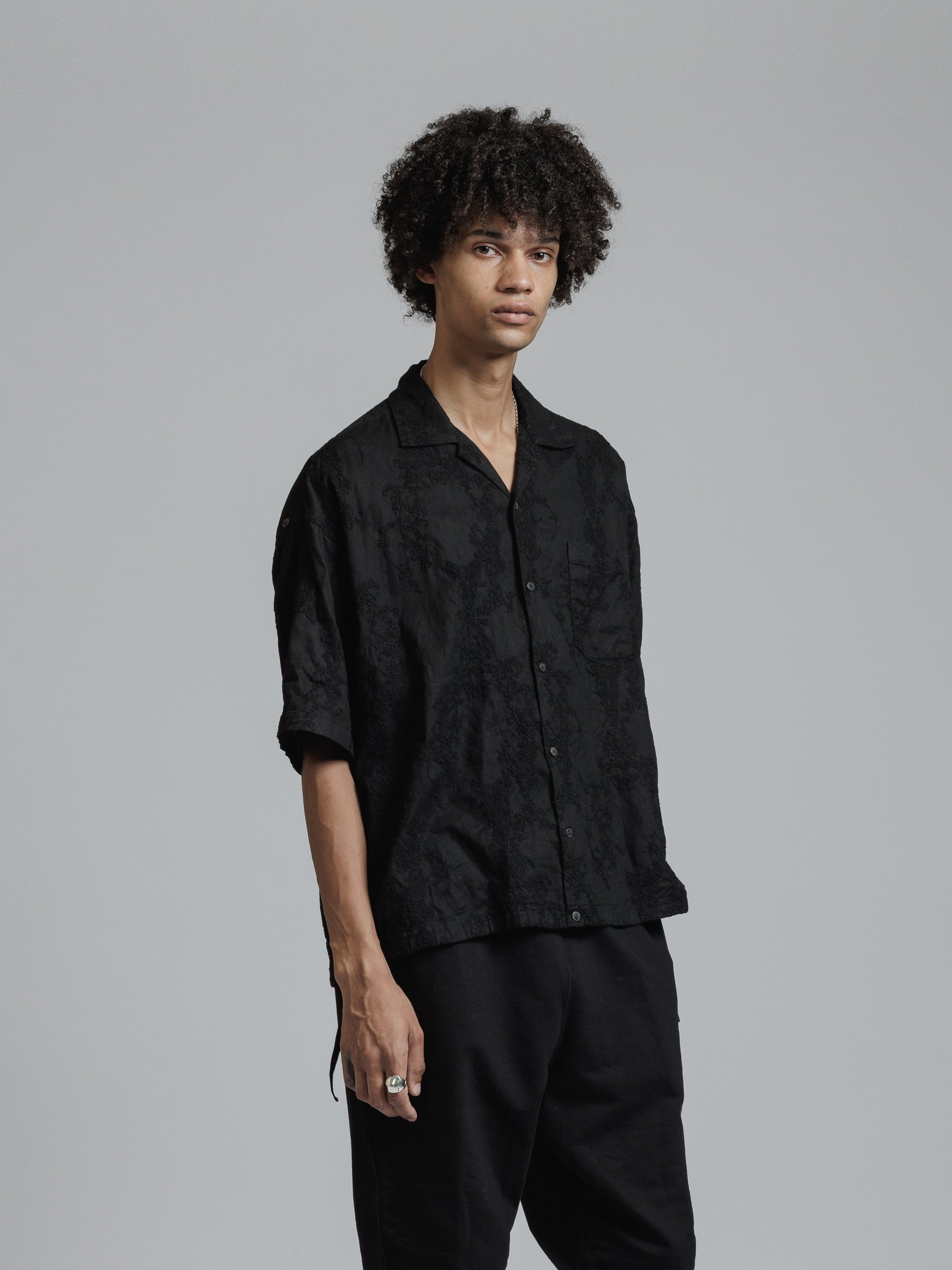THE VIRIDI-ANNE（ザ ヴィリディアン） TVA 26SS EMBROIDERED S/S
