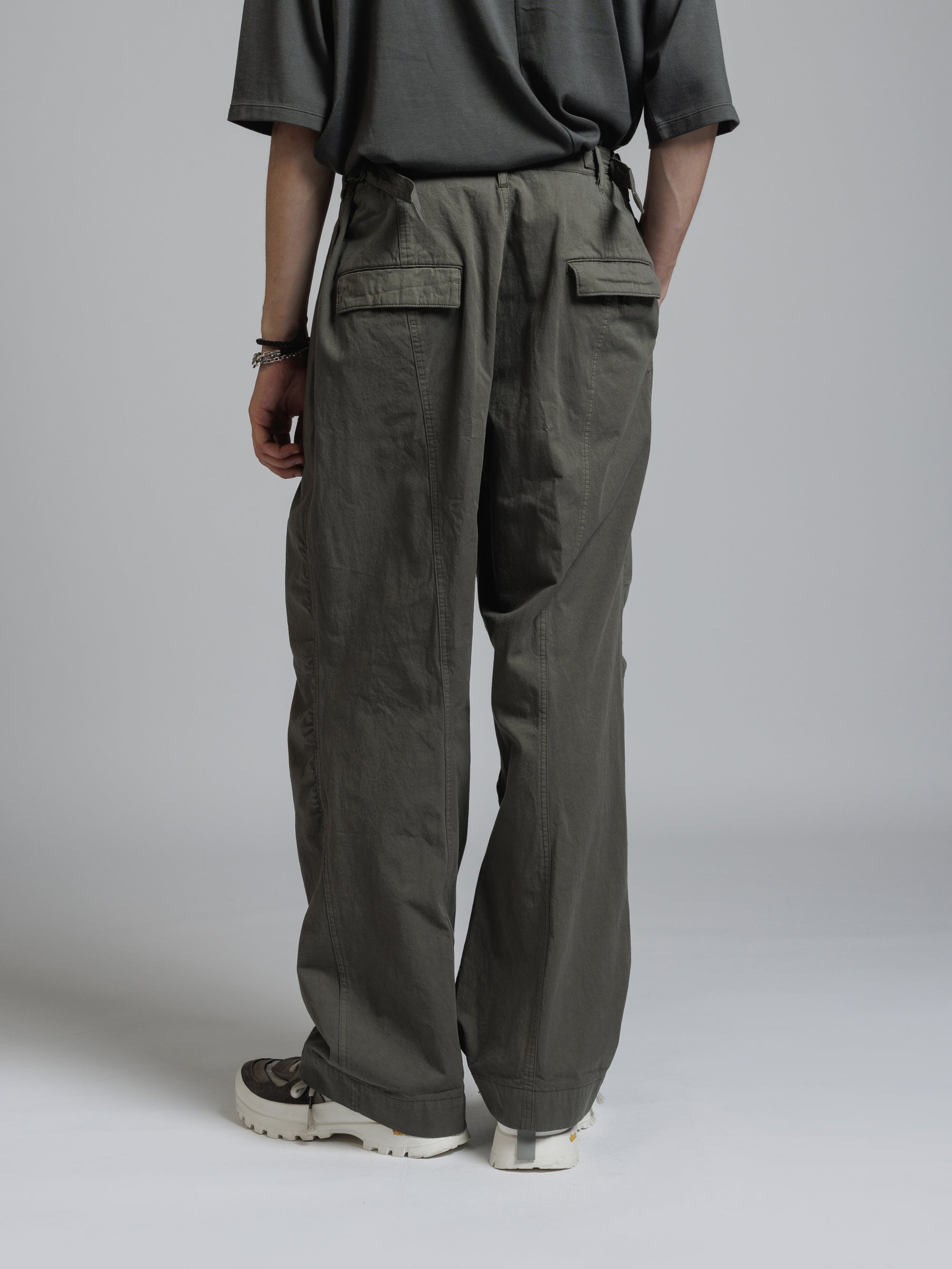 The Viridi-anne ウールメルトン フラノパンツ 3万8000円 The Viridi-anne - ソフトメルトンパンツ - BLACK | ADDICT WEB SHOP
